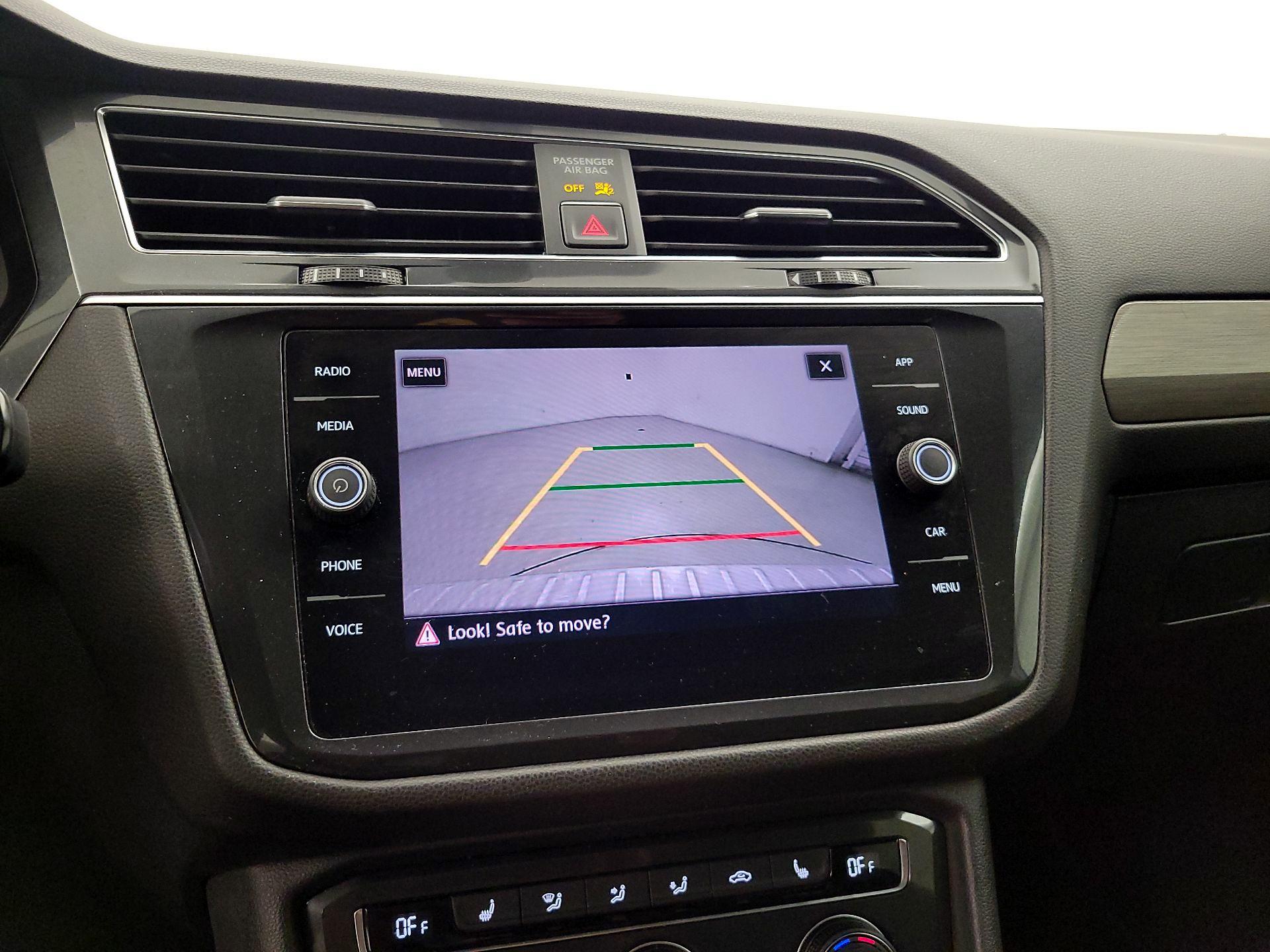 Thumbnail: 2018 Volkswagen Tiguan - 14