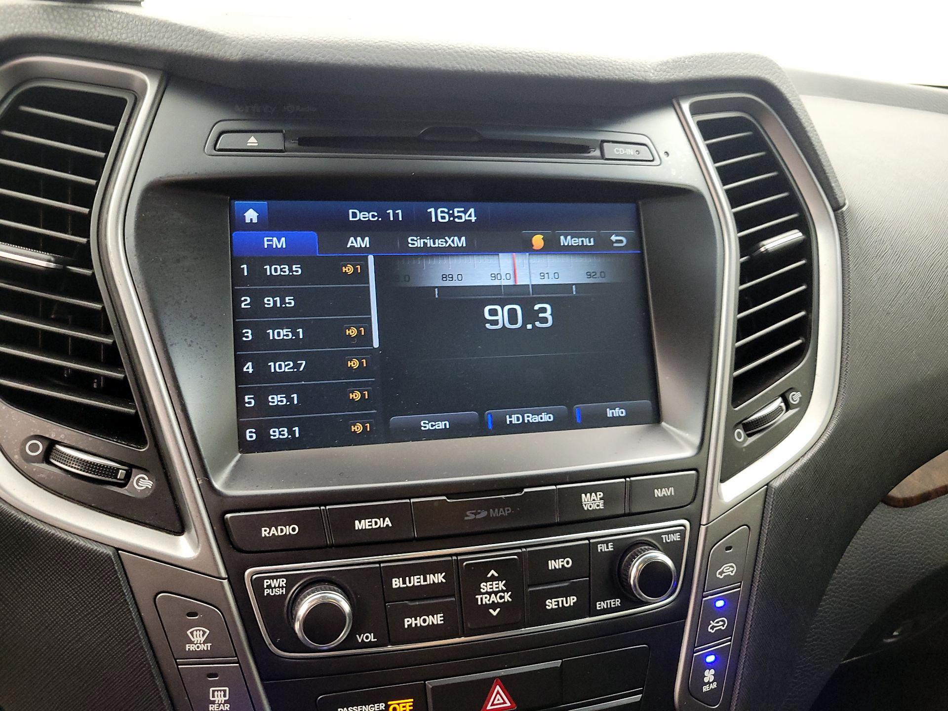 Thumbnail: 2017 Hyundai Santa Fe - 15