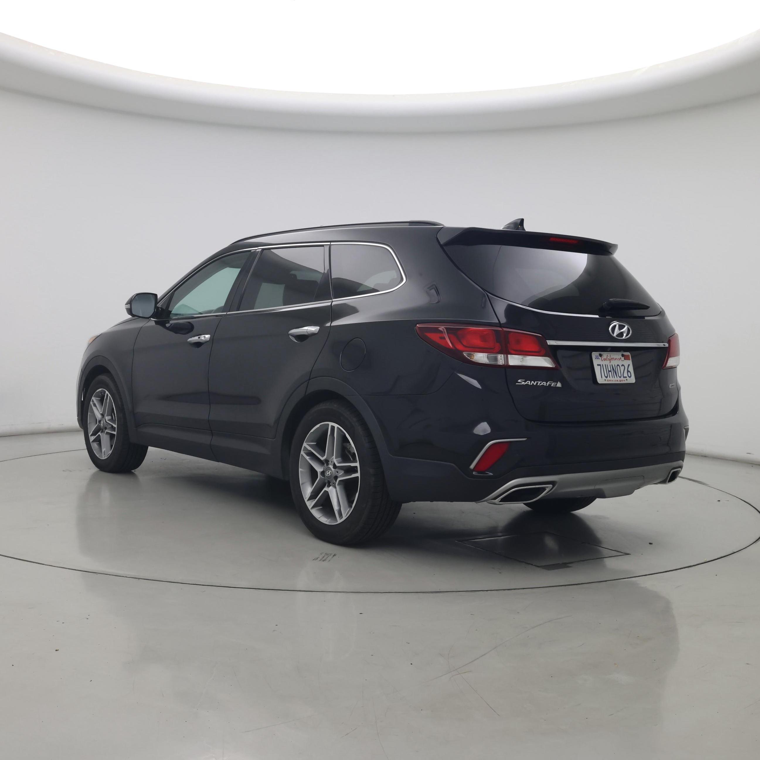 Thumbnail: 2017 Hyundai Santa Fe - 2