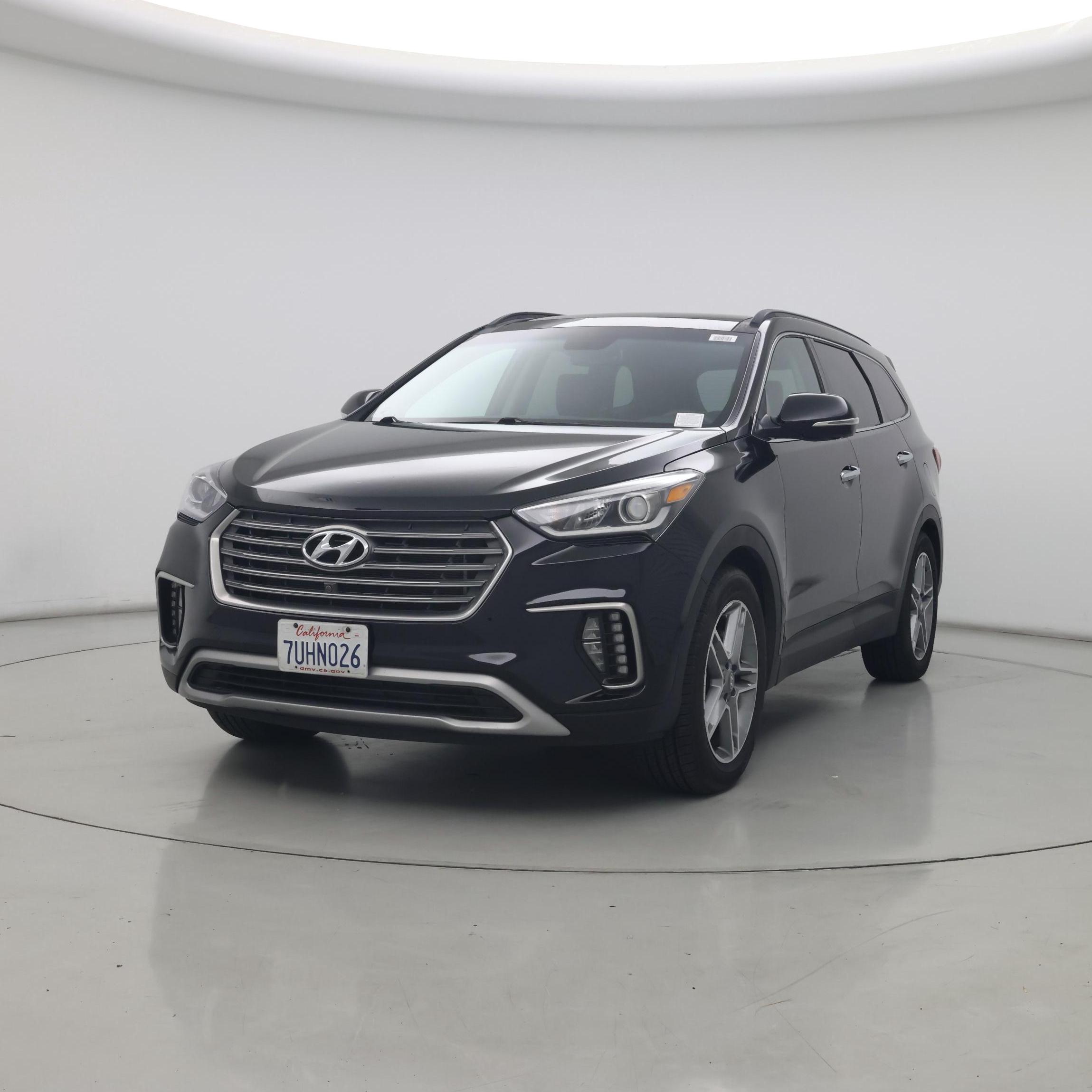 Thumbnail: 2017 Hyundai Santa Fe - 4