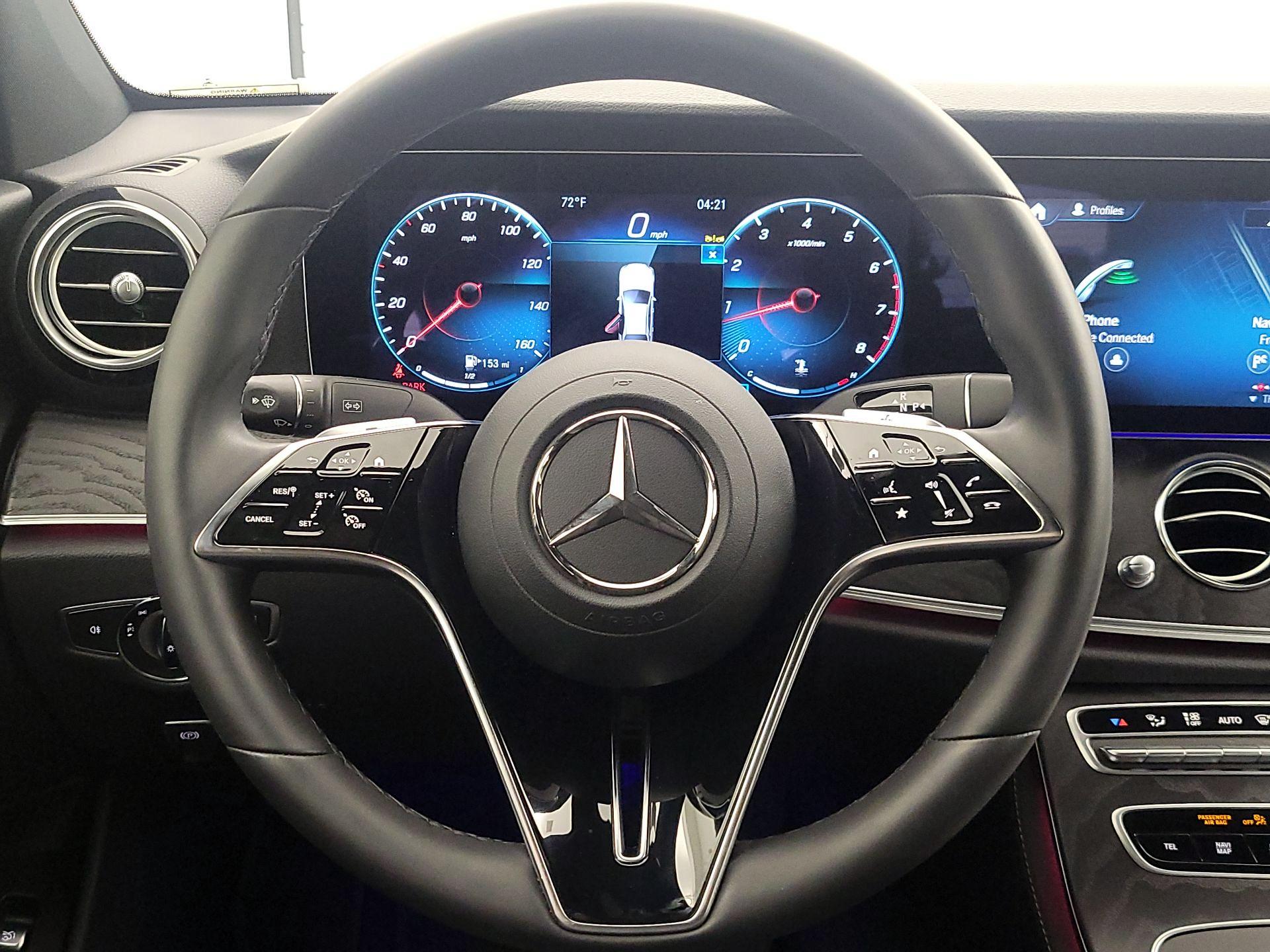 Thumbnail: 2023 Mercedes-Benz E-Class - 10