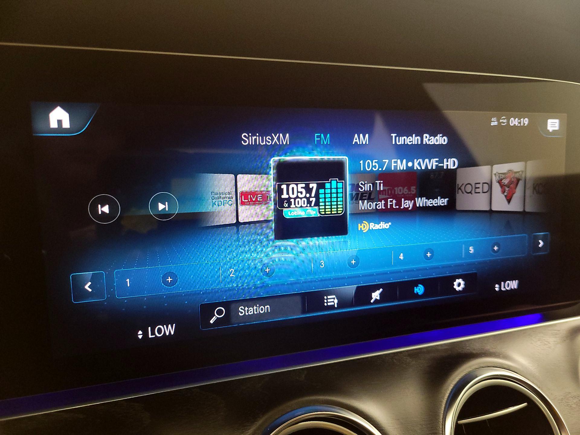 Thumbnail: 2023 Mercedes-Benz E-Class - 16