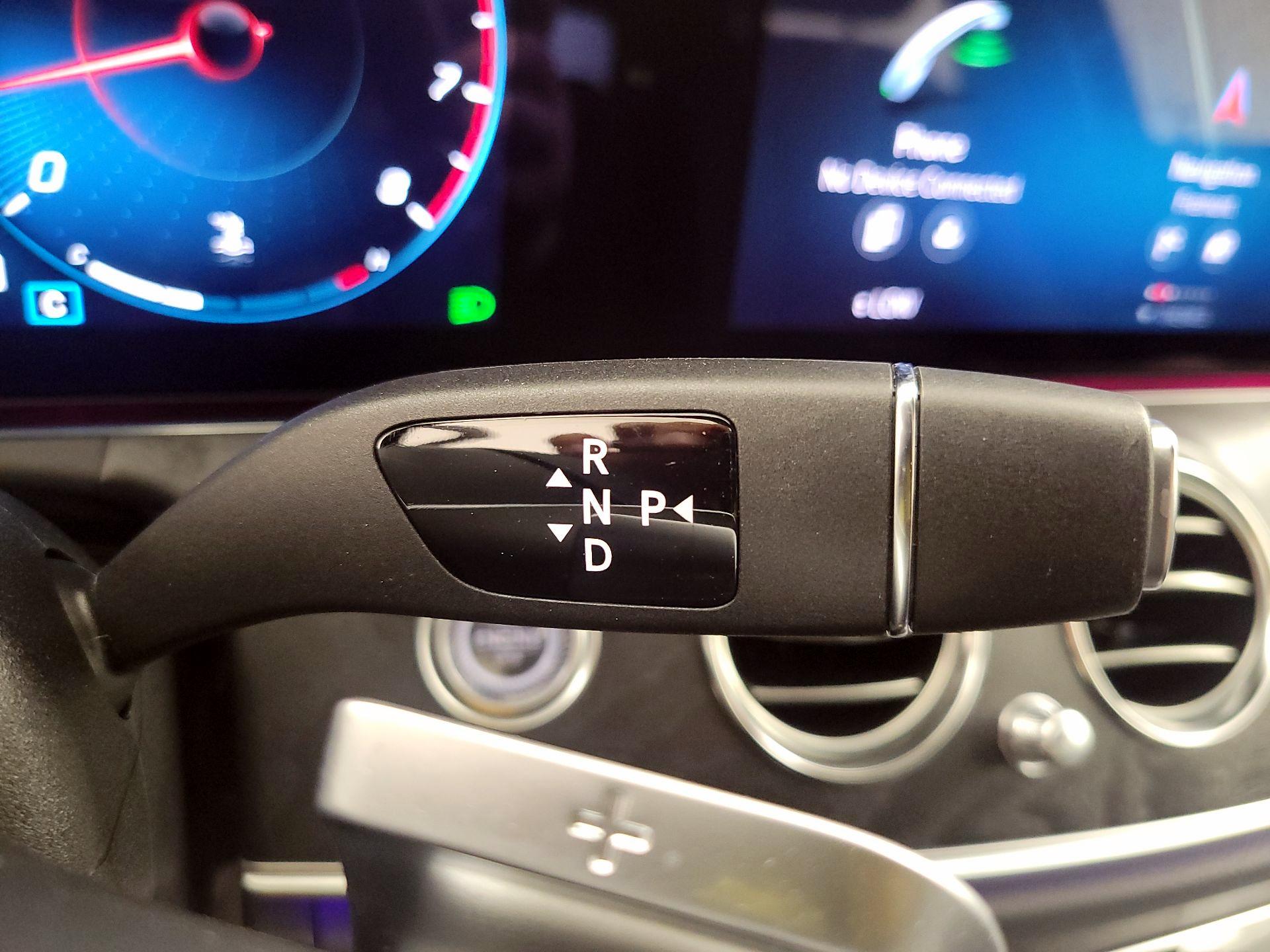 Thumbnail: 2023 Mercedes-Benz E-Class - 18