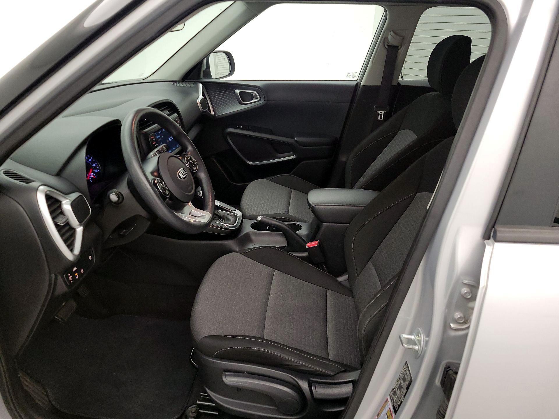 Thumbnail: 2020 Kia Soul - 11