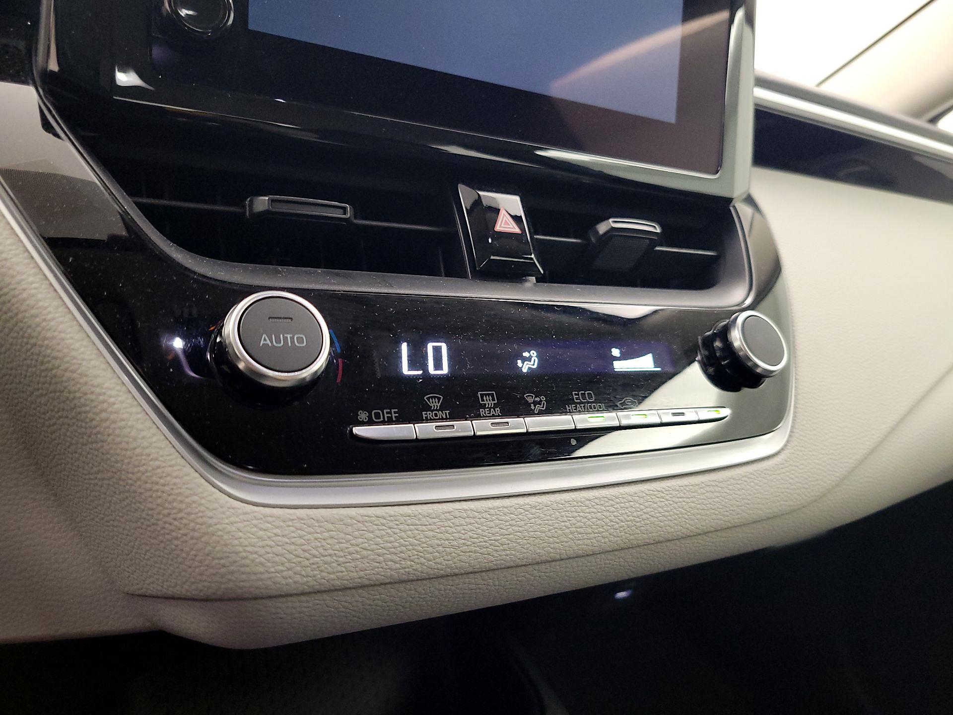 Thumbnail: 2025 Toyota Corolla - 16