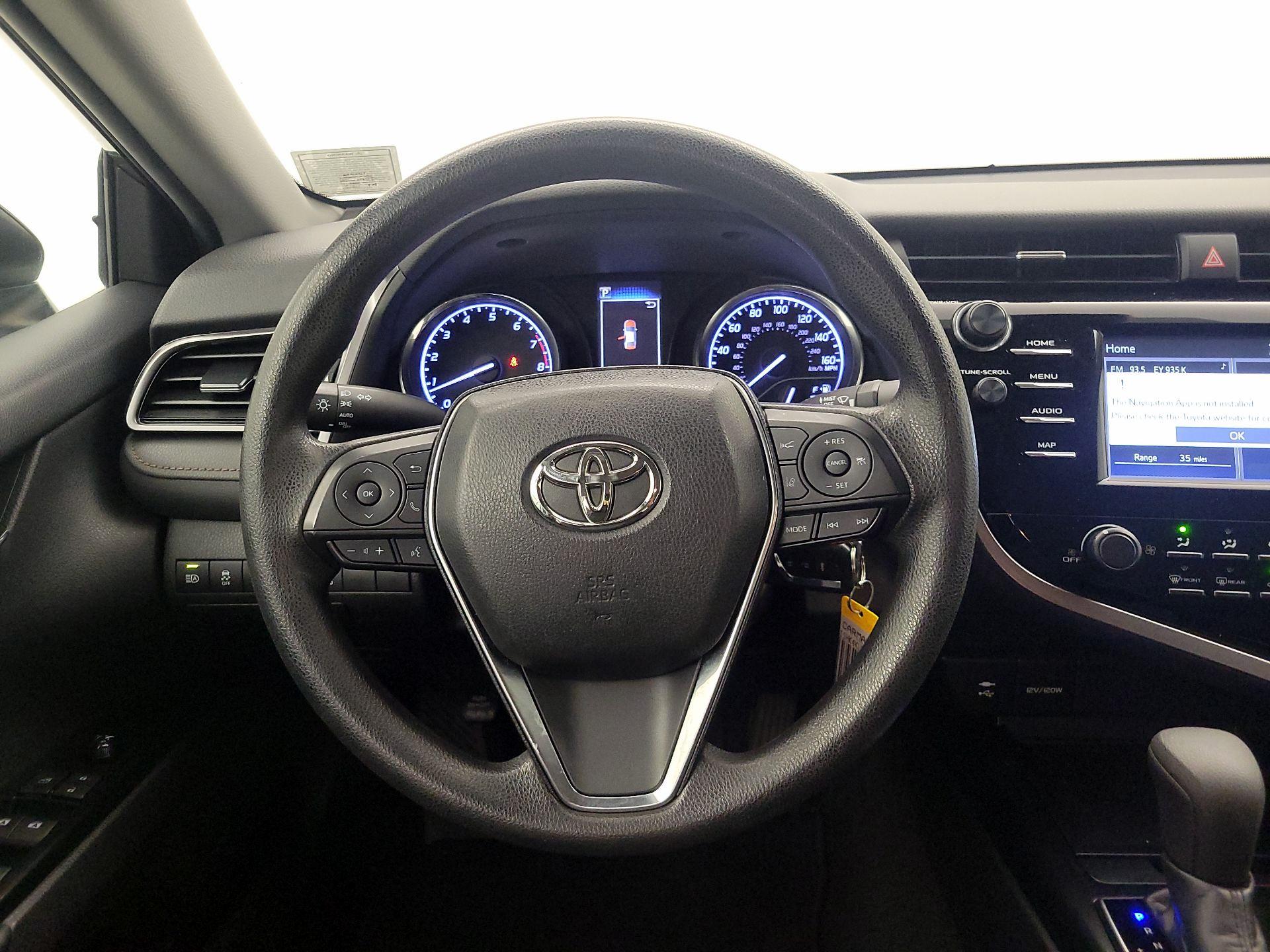 Thumbnail: 2019 Toyota Camry - 10