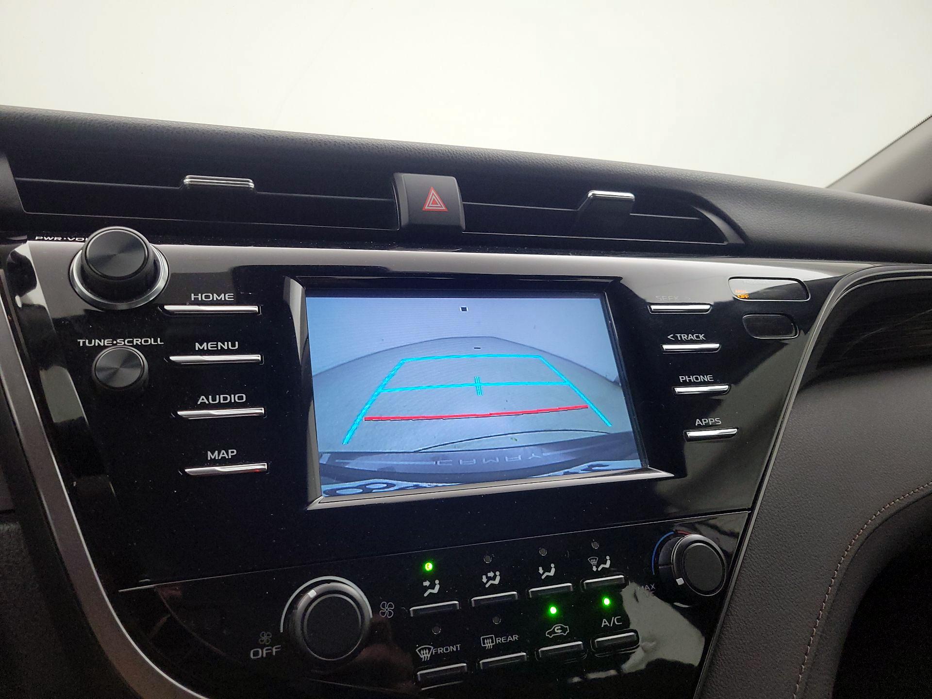 Thumbnail: 2019 Toyota Camry - 15