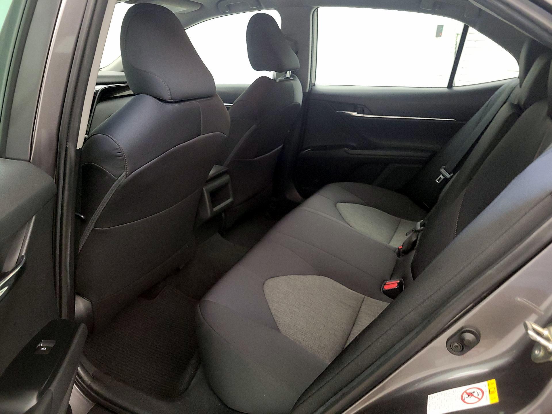 Thumbnail: 2019 Toyota Camry - 20