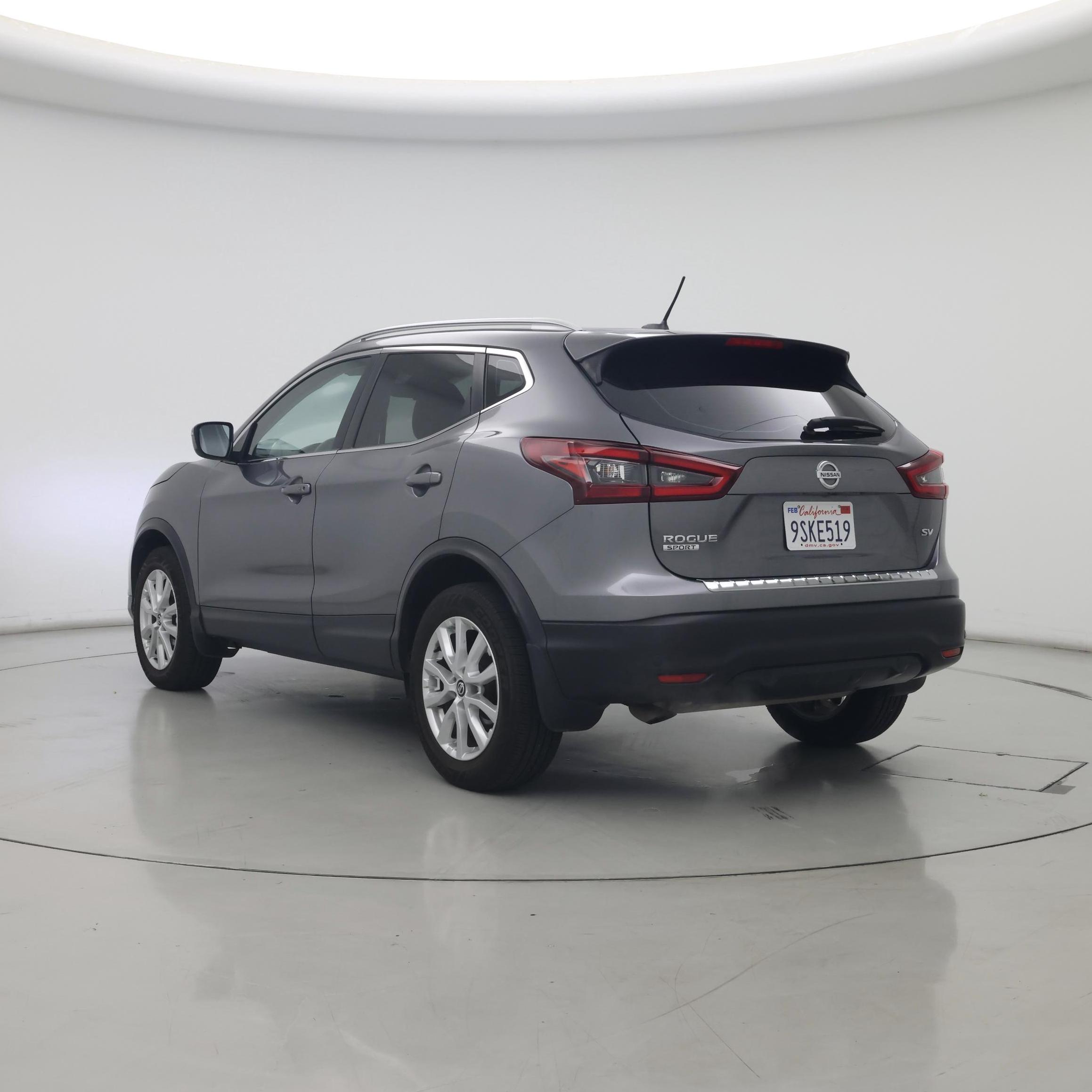 Thumbnail: 2021 Nissan Rogue Sport - 2