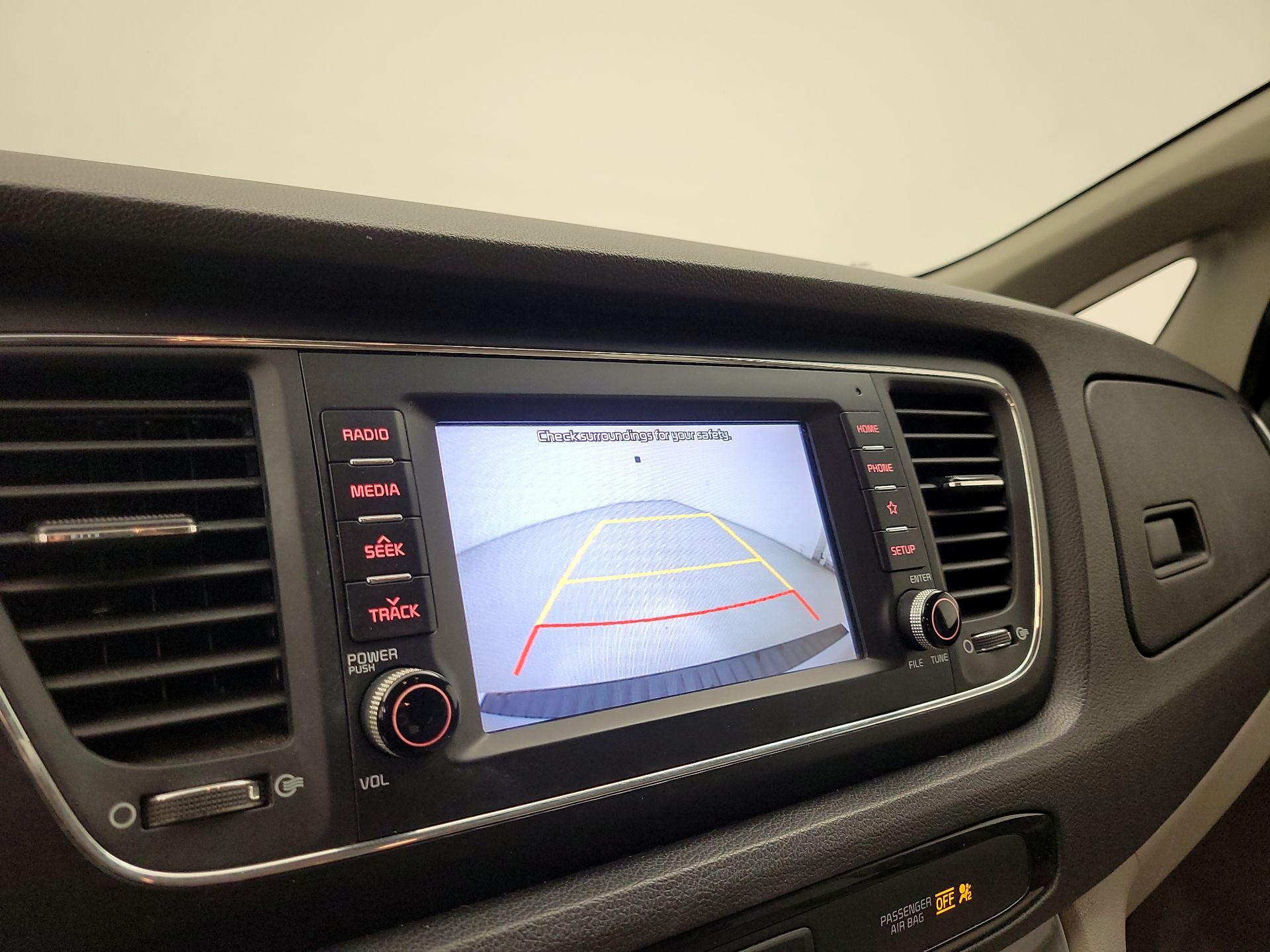 Thumbnail: 2019 Kia Sedona - 14