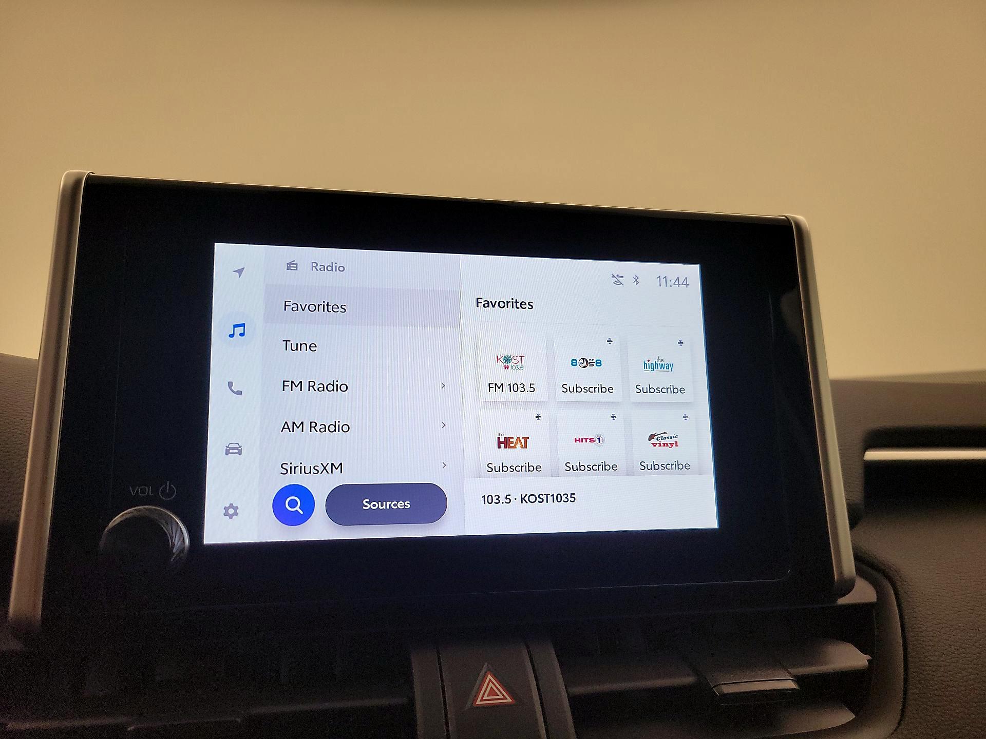 Thumbnail: 2025 Toyota RAV4 - 15