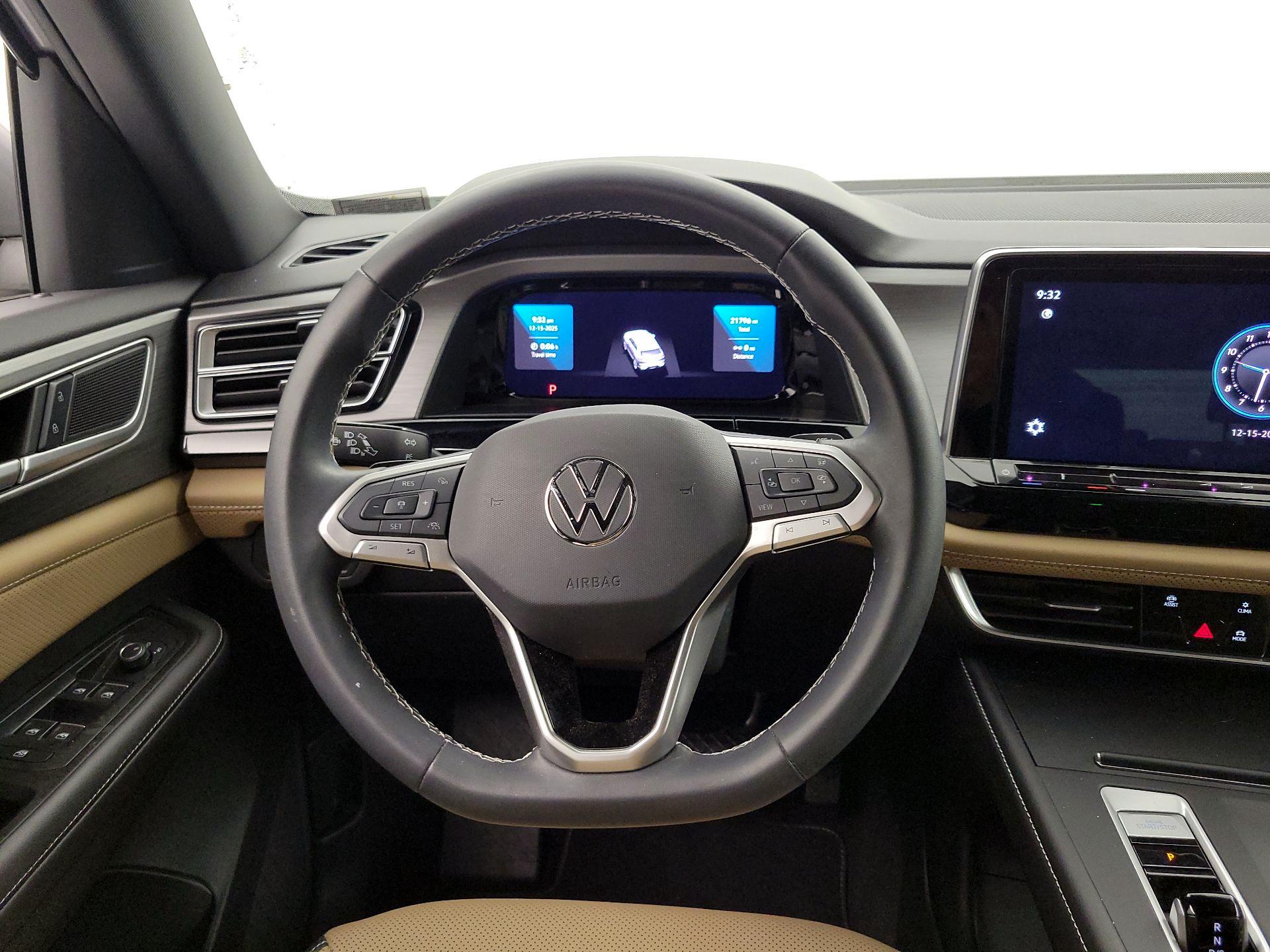 Thumbnail: 2024 Volkswagen Atlas - 10