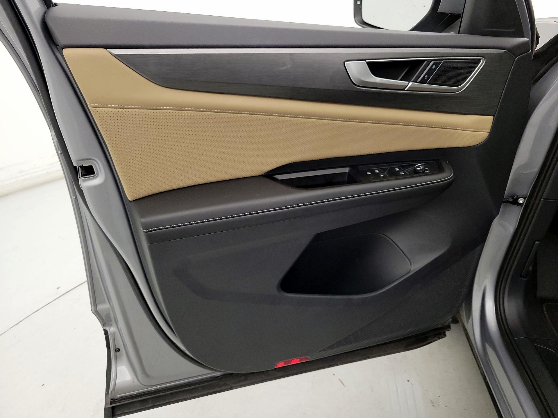 Thumbnail: 2024 Volkswagen Atlas - 12