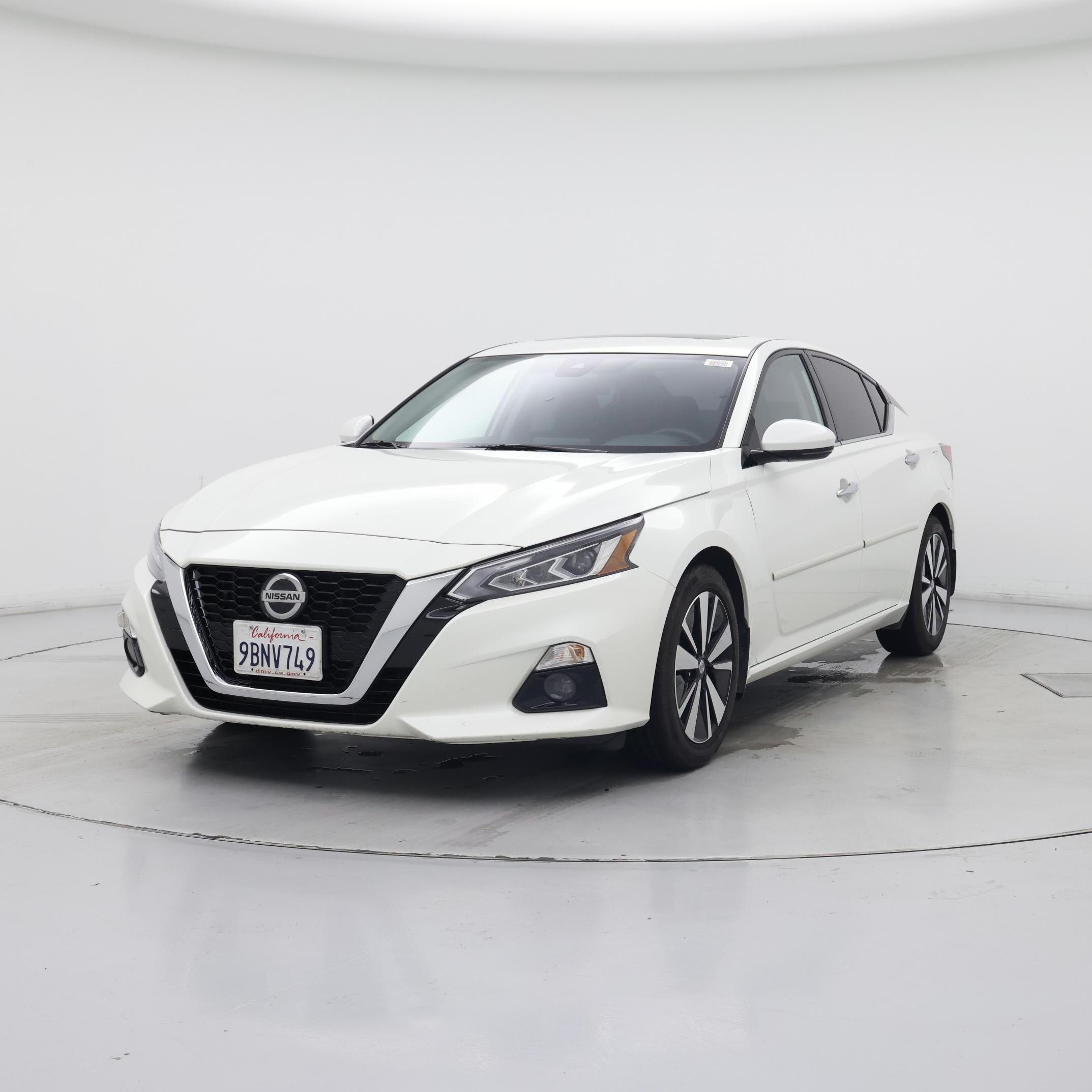 Thumbnail: 2021 Nissan Altima - 4