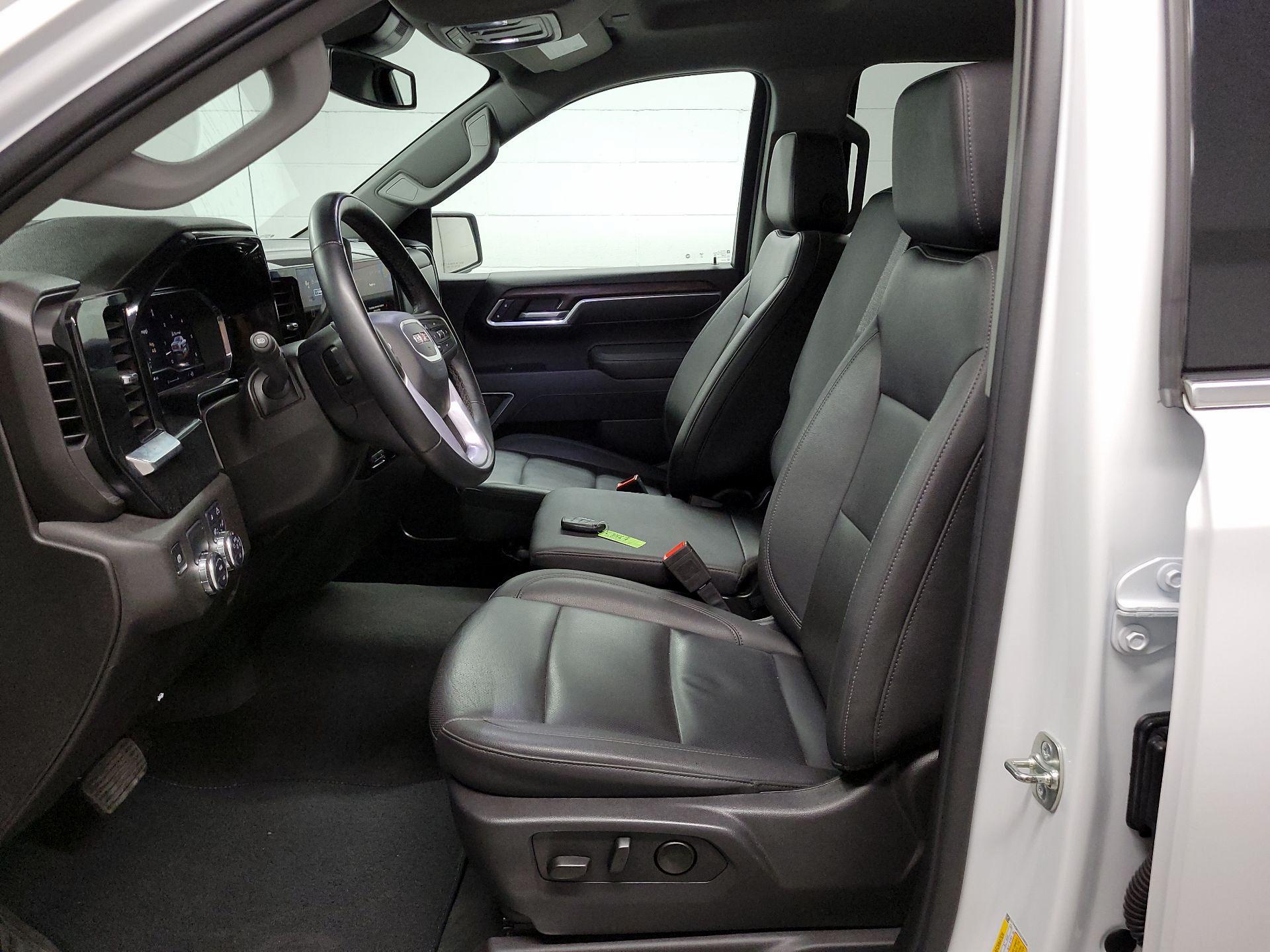 Thumbnail: 2025 GMC Sierra 1500 - 11