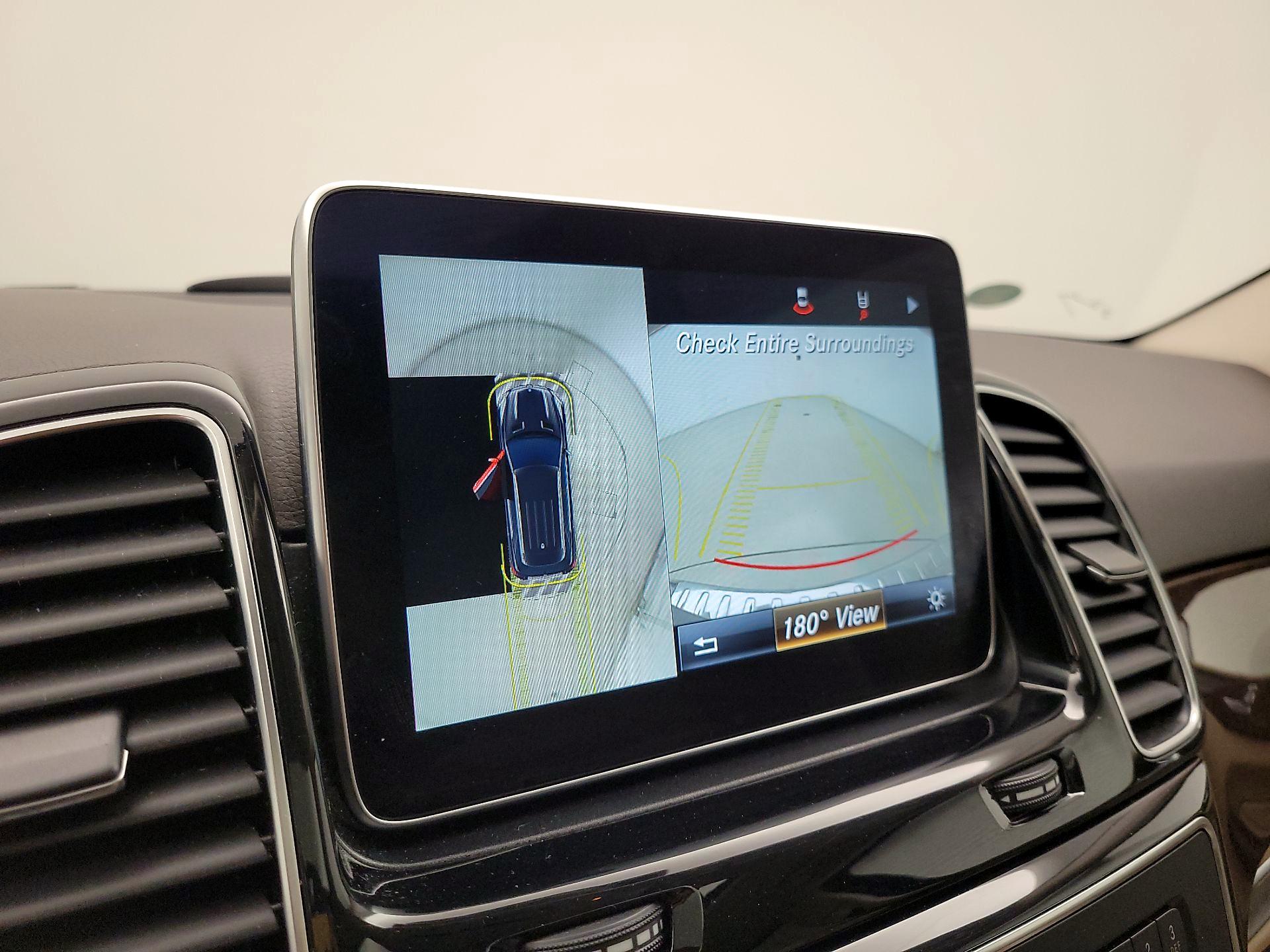 Thumbnail: 2016 Mercedes-Benz GLE - 14