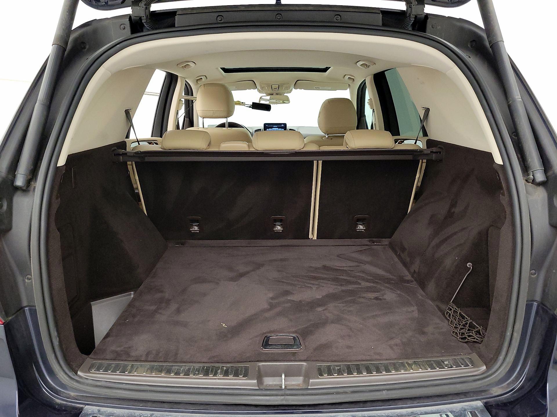 Thumbnail: 2016 Mercedes-Benz GLE - 19