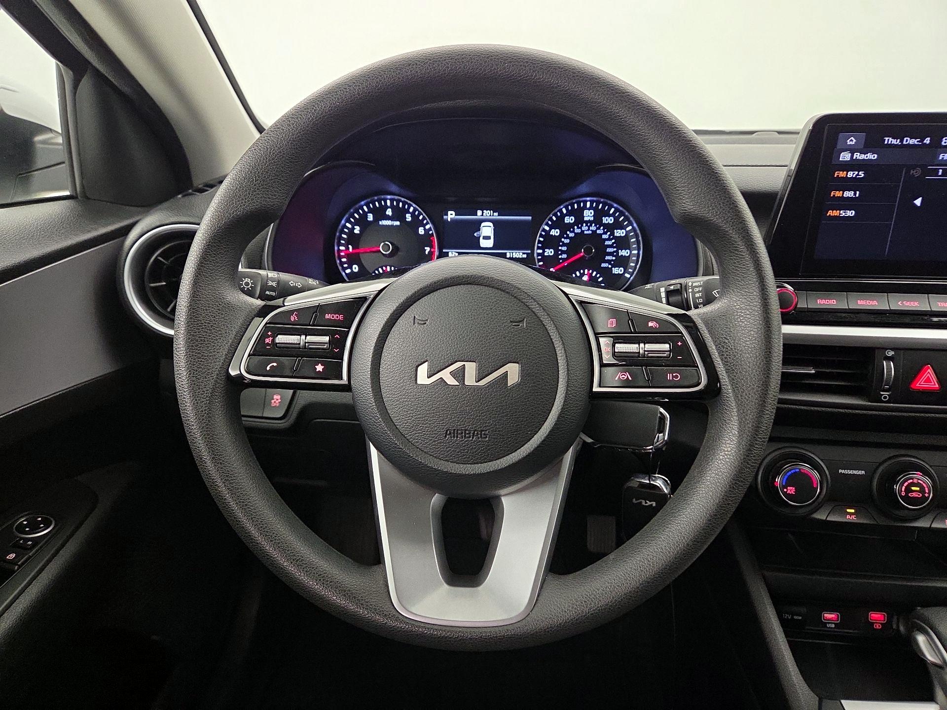 Thumbnail: 2024 Kia Forte - 10