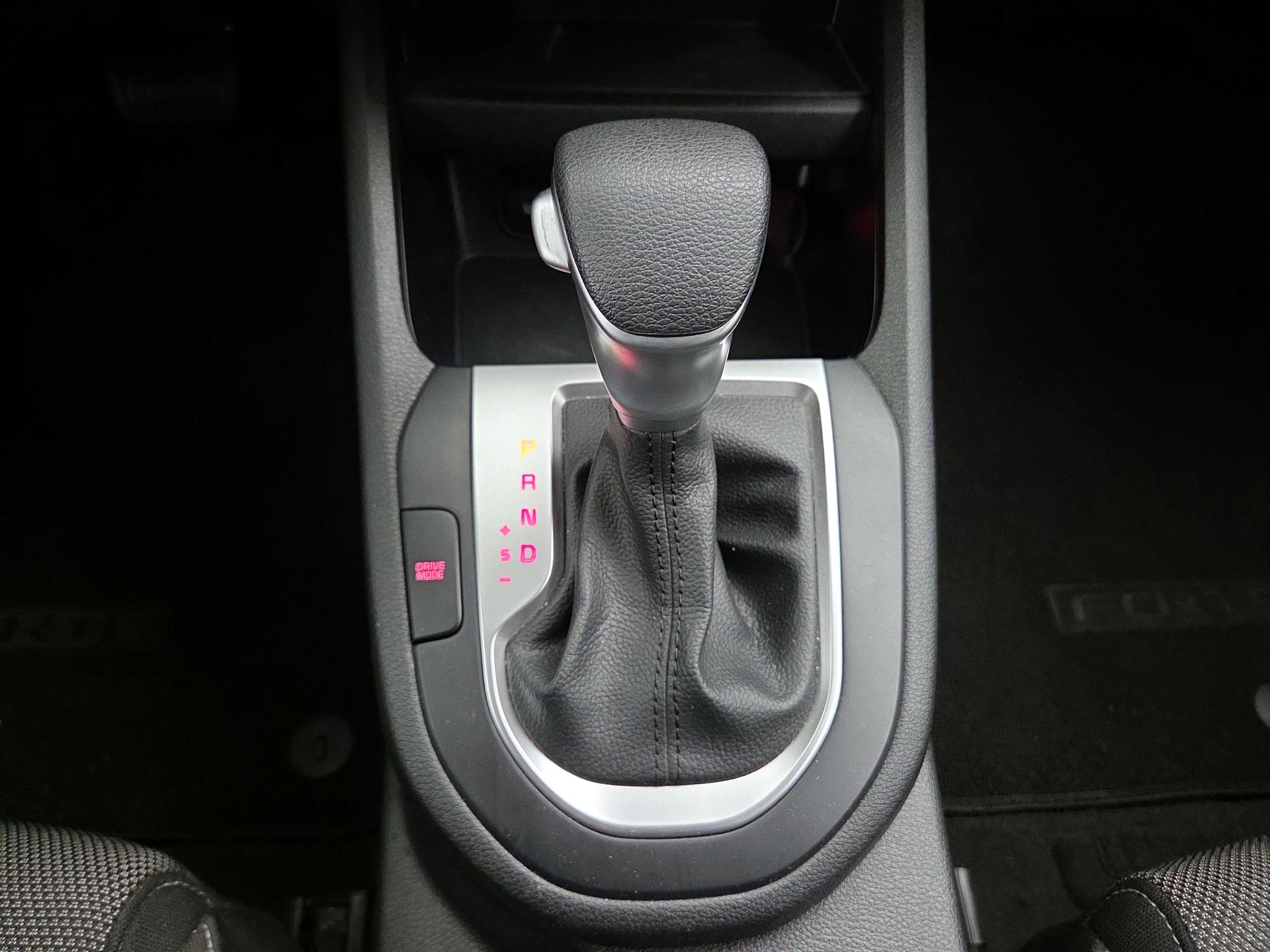 Thumbnail: 2024 Kia Forte - 17