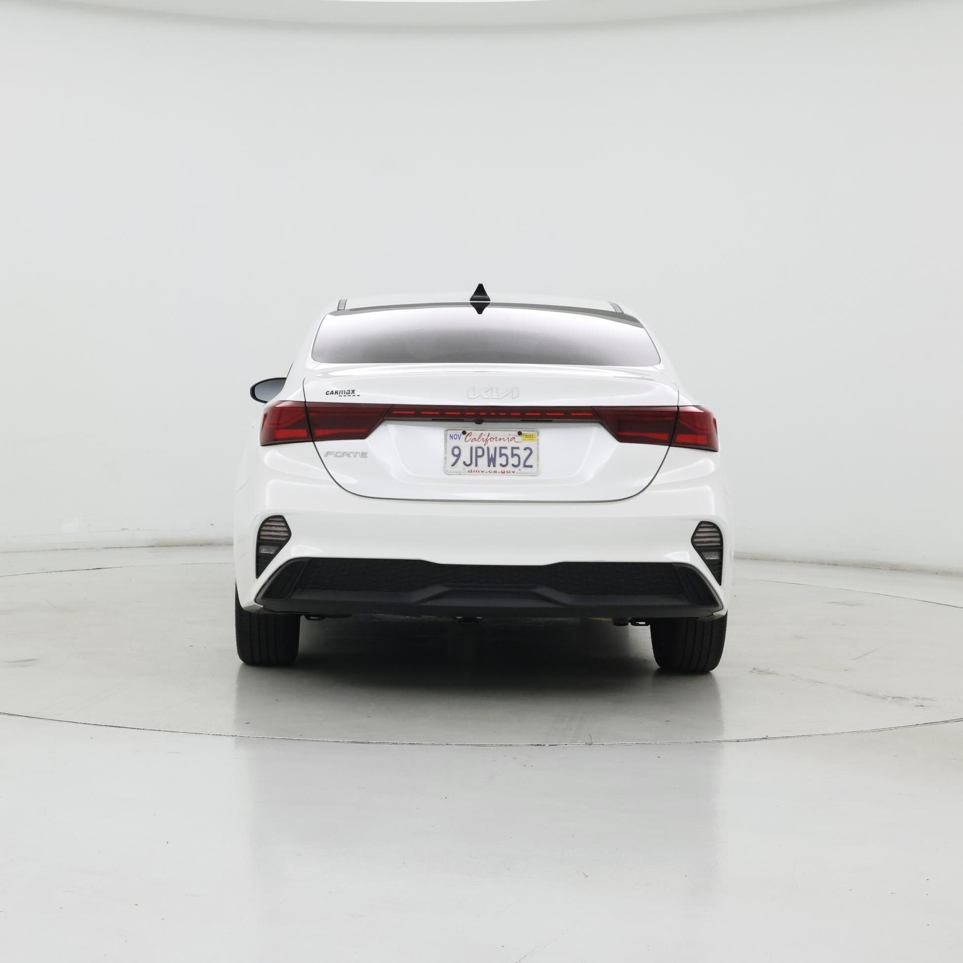 Thumbnail: 2024 Kia Forte - 6