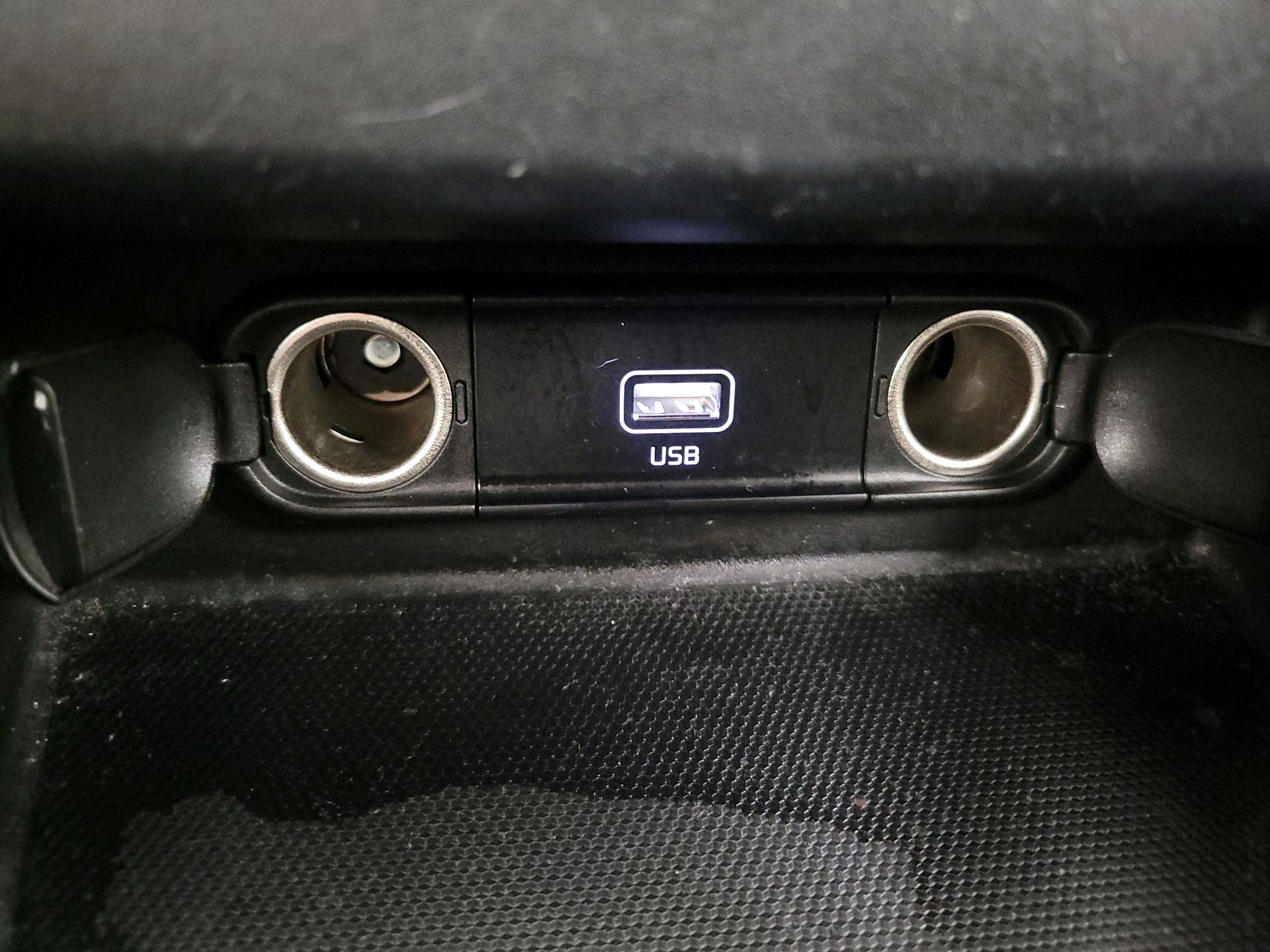 Thumbnail: 2021 Kia Seltos - 18