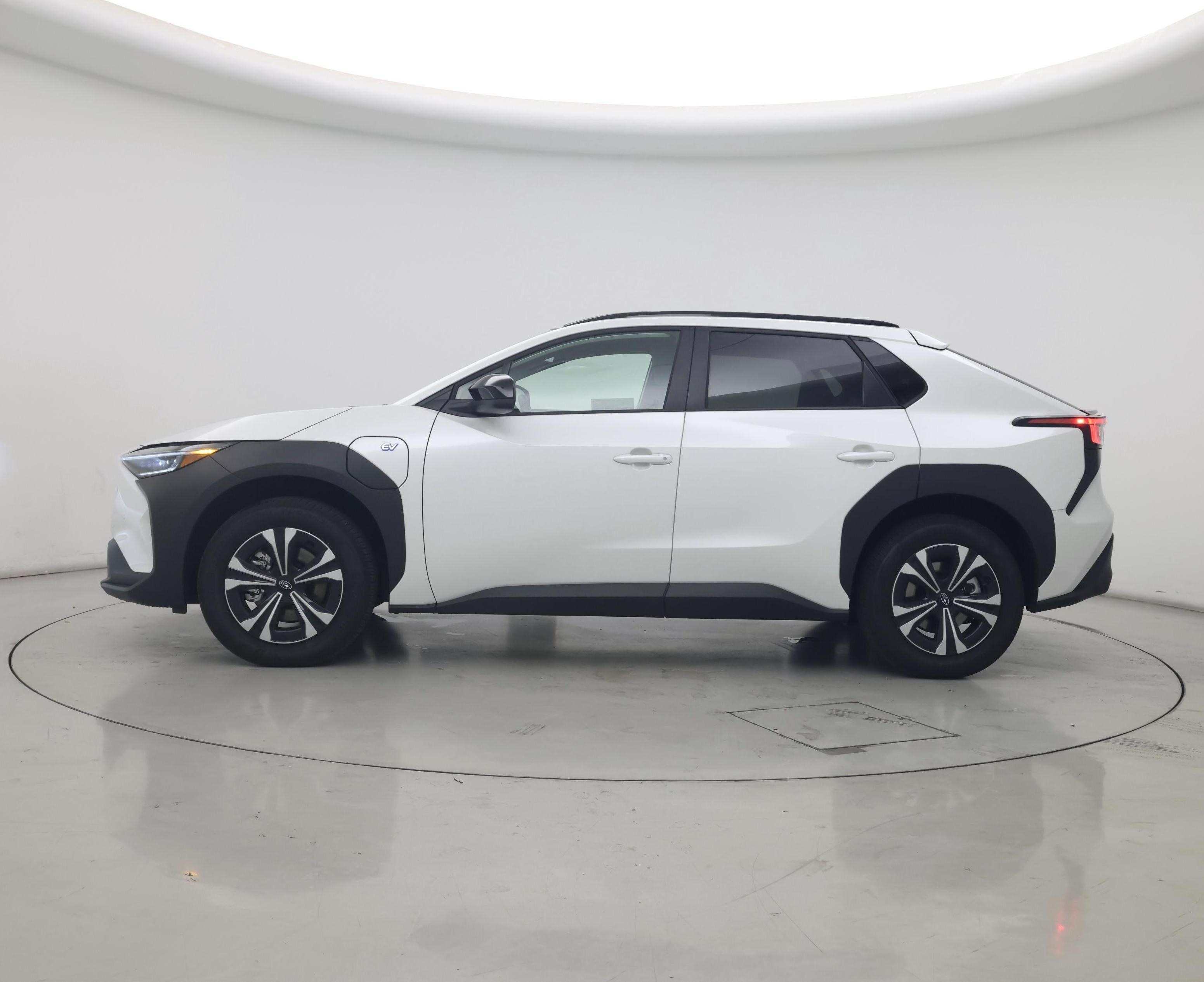 Thumbnail: 2025 Subaru Solterra - 3