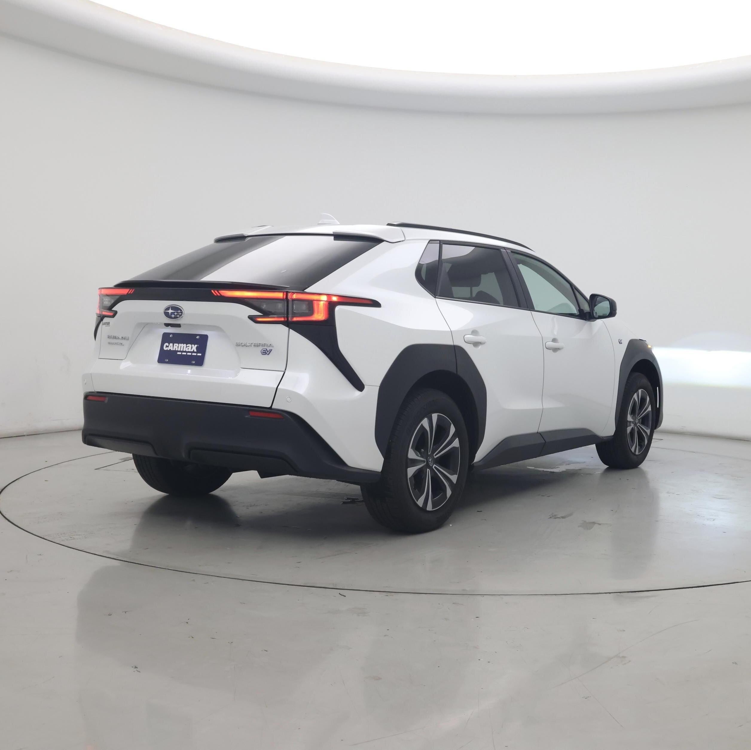 Thumbnail: 2025 Subaru Solterra - 8