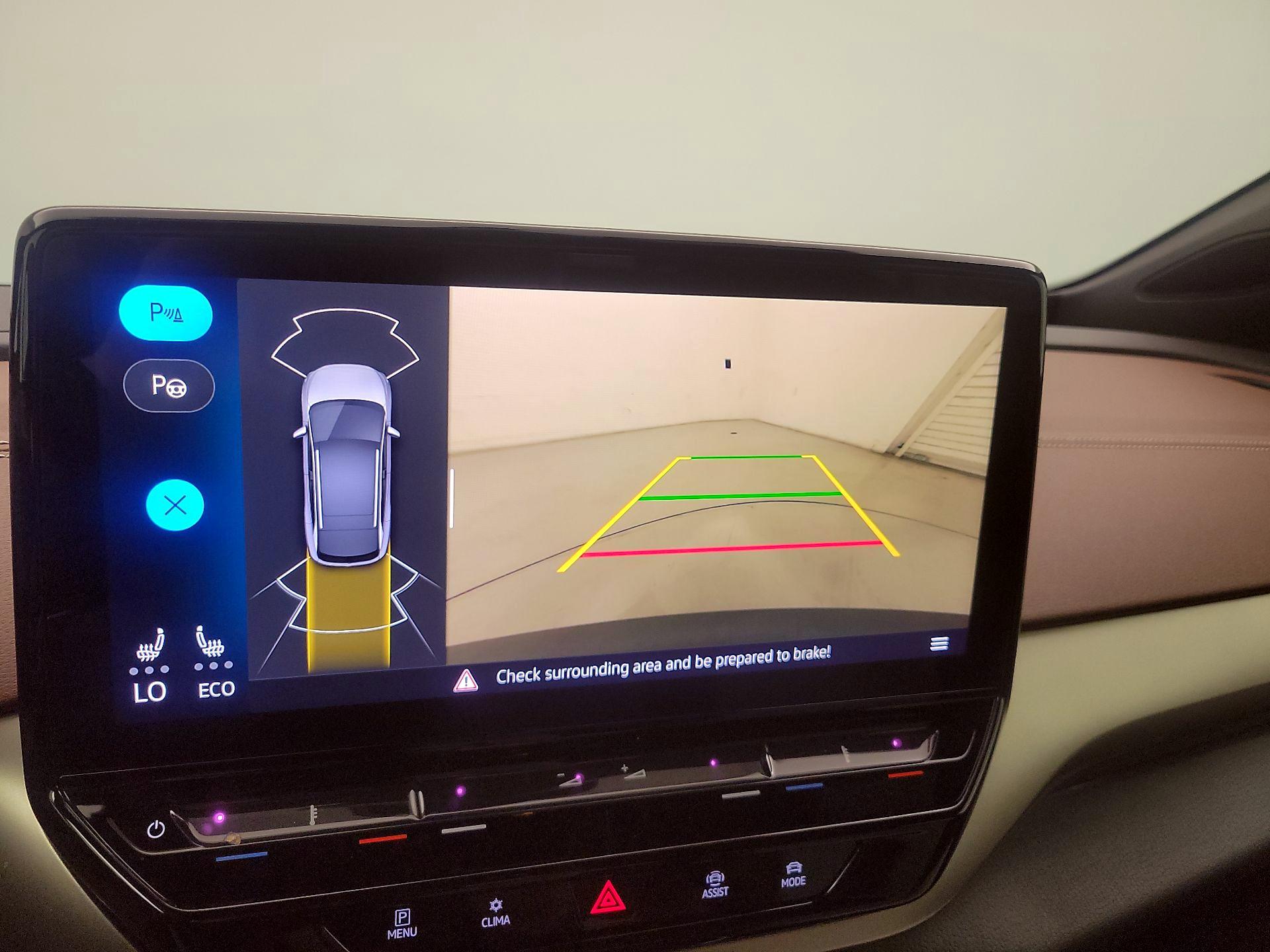 Thumbnail: 2023 Volkswagen ID.4 - 14