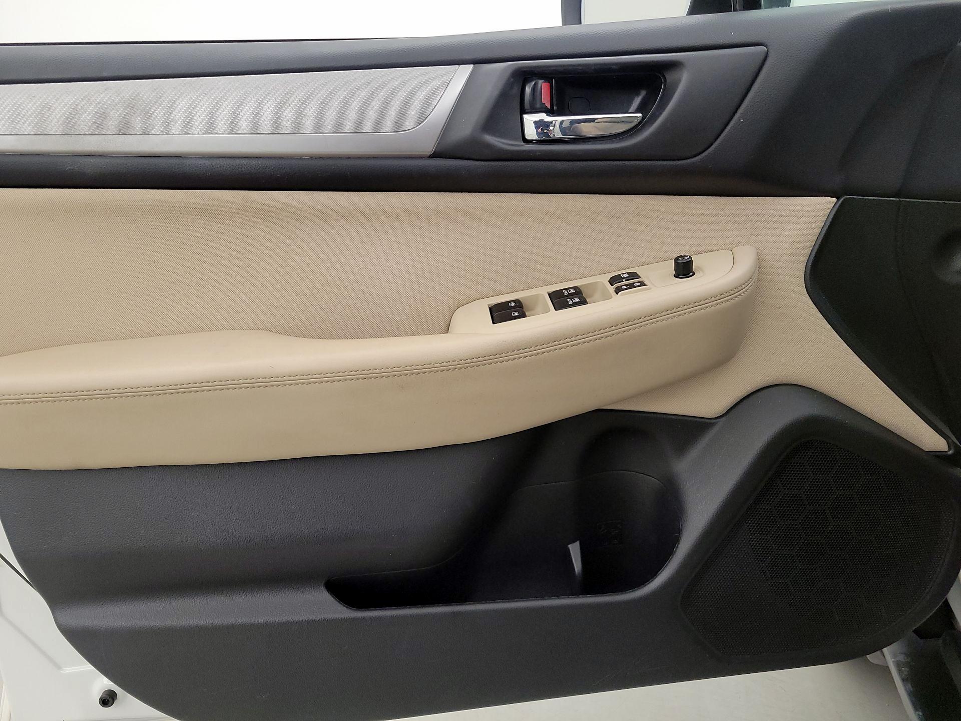 Thumbnail: 2018 Subaru Outback - 12