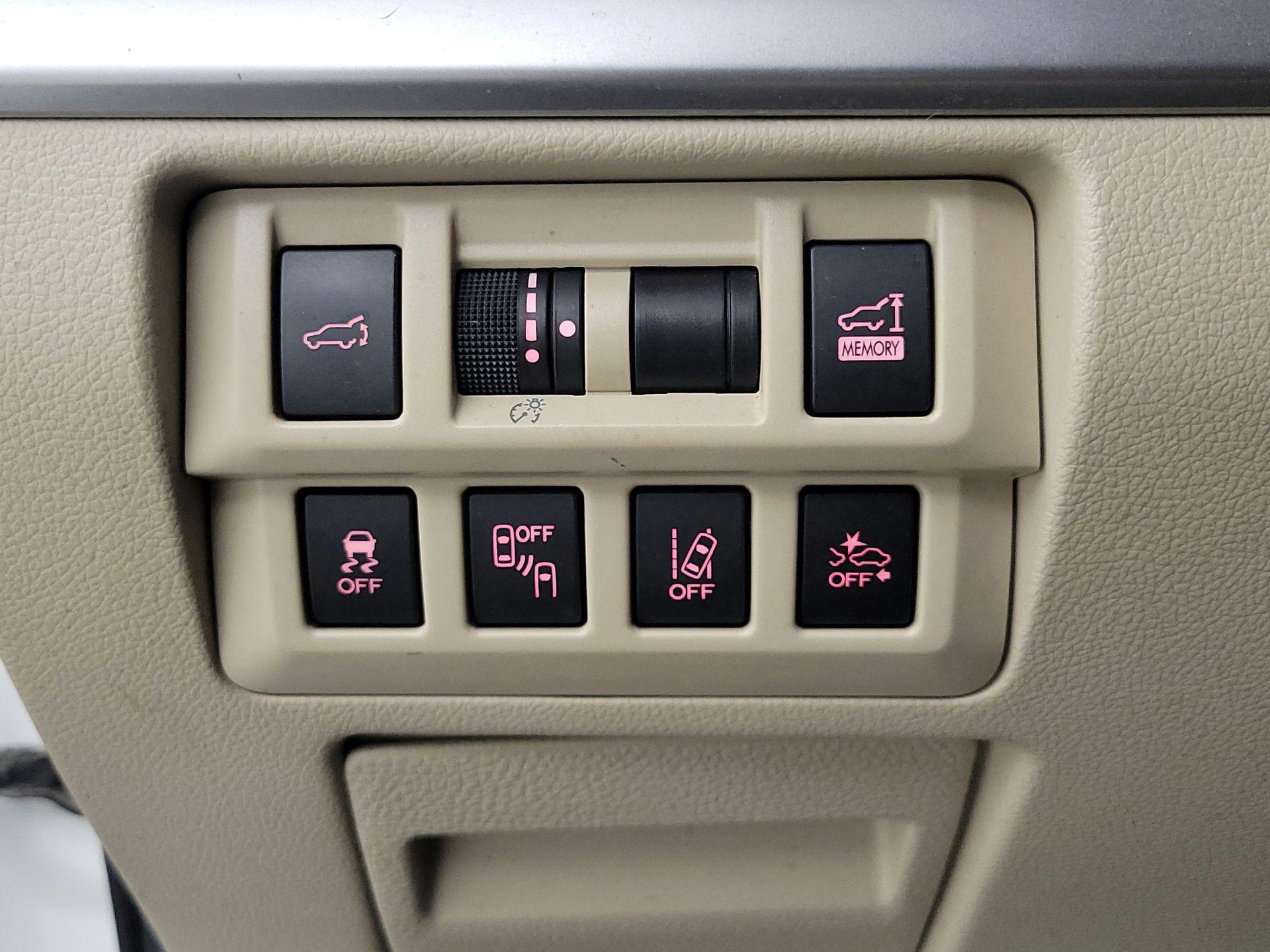 Thumbnail: 2018 Subaru Outback - 13