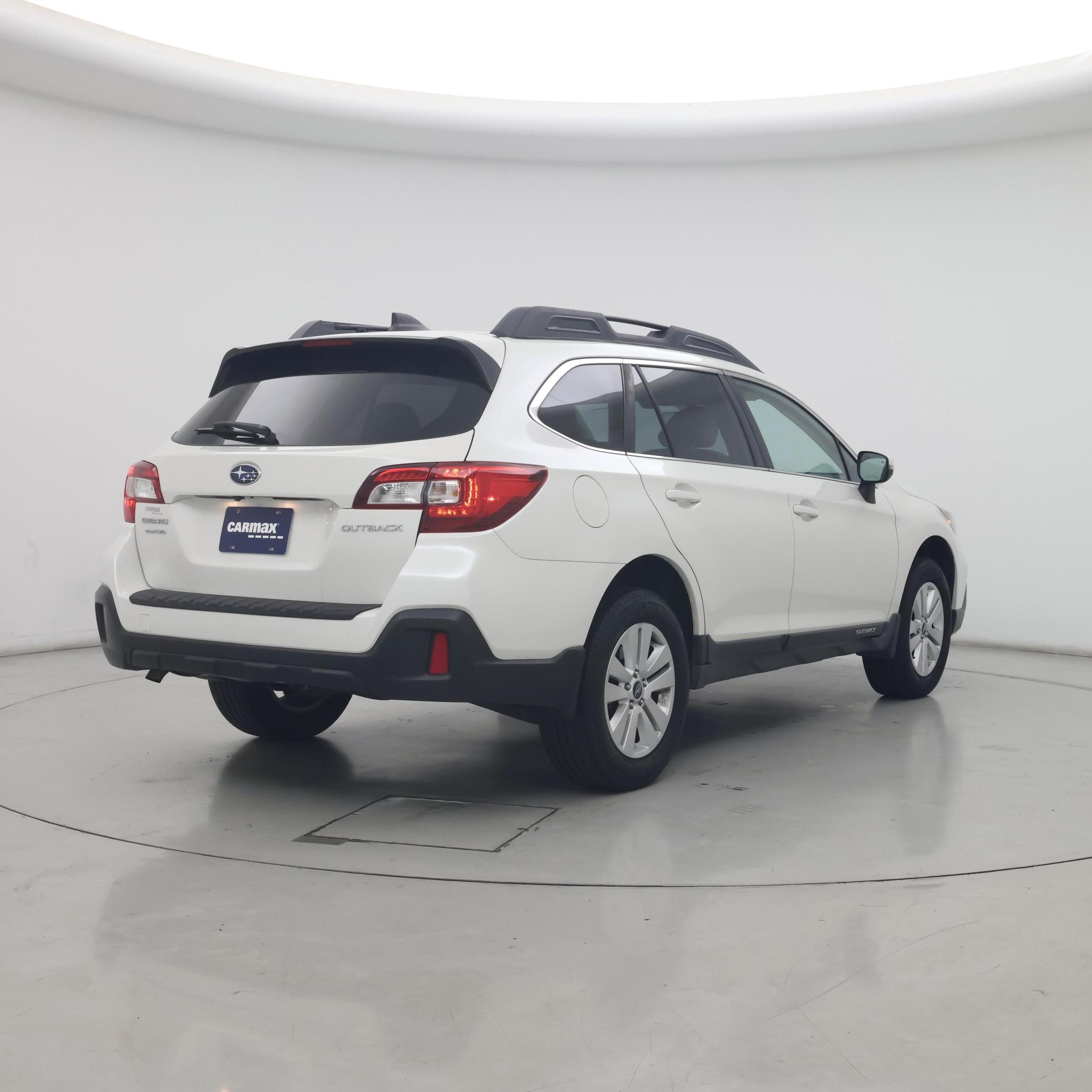 Thumbnail: 2018 Subaru Outback - 8