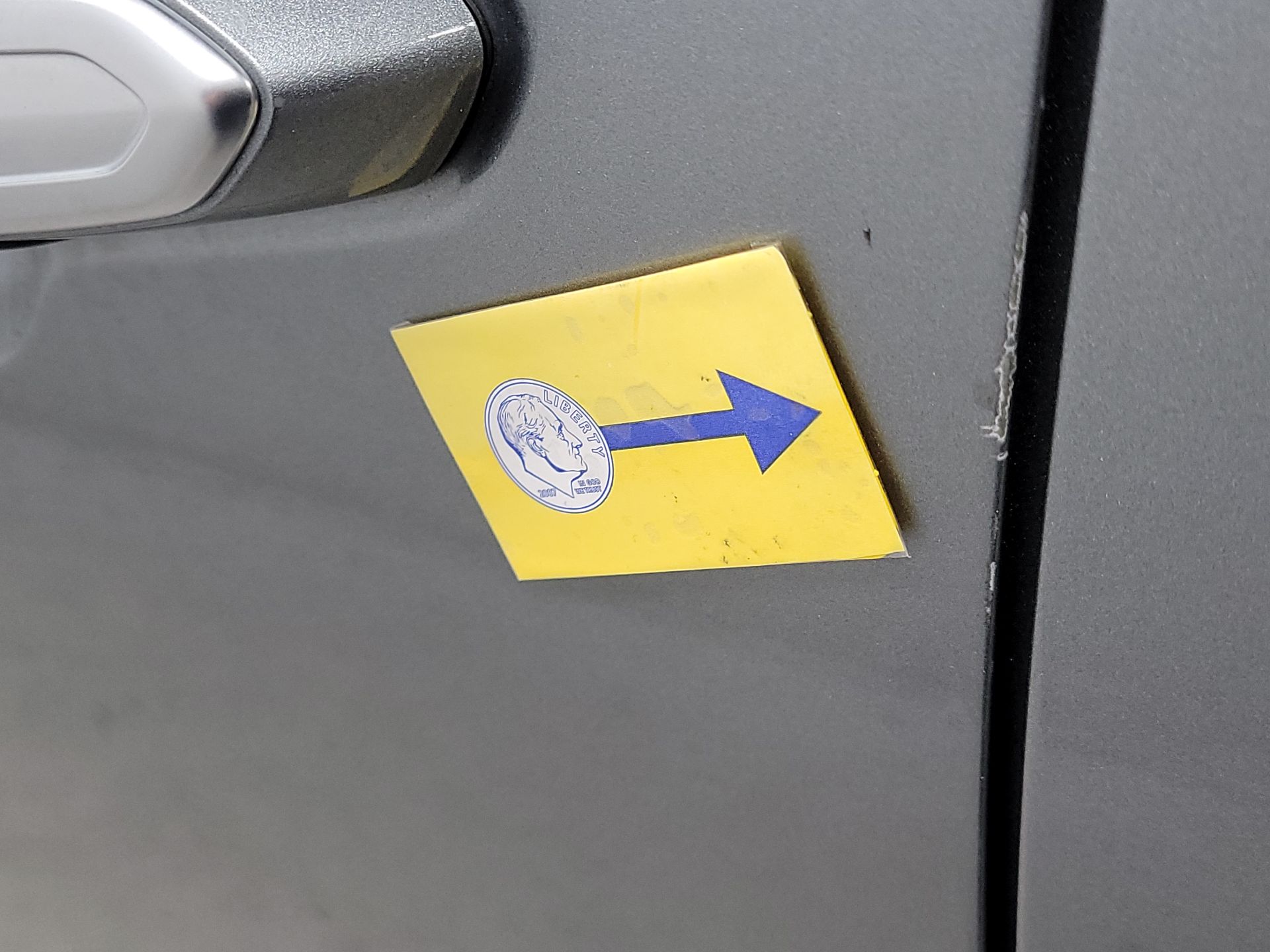 Thumbnail: 2023 Cadillac XT5 - 19