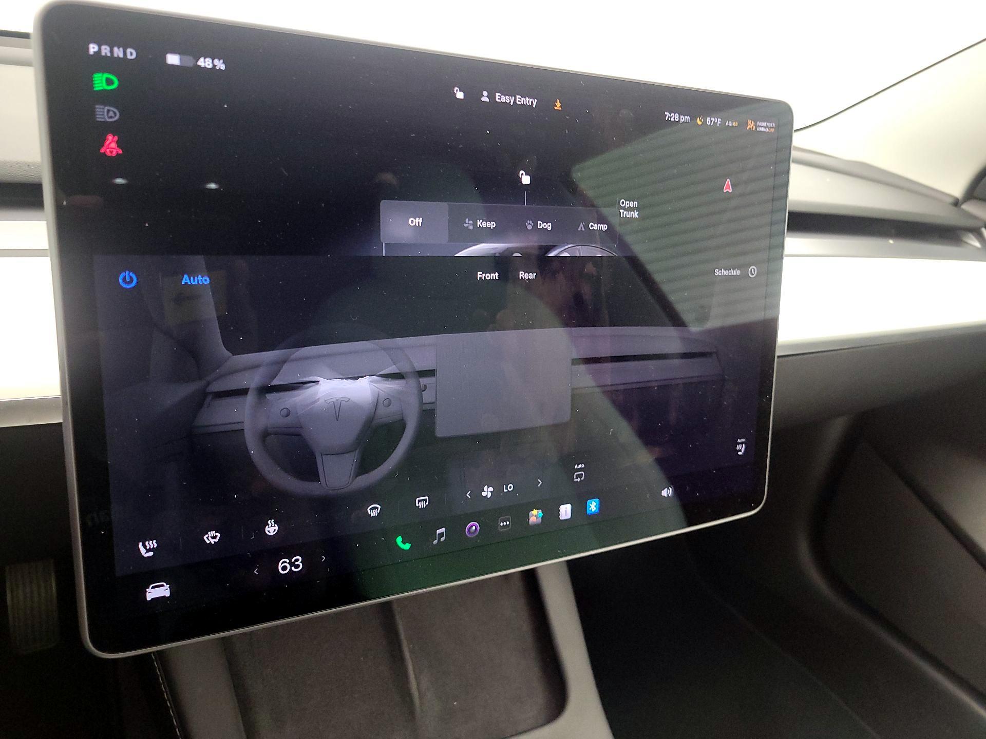 Thumbnail: 2022 Tesla Model 3 - 15