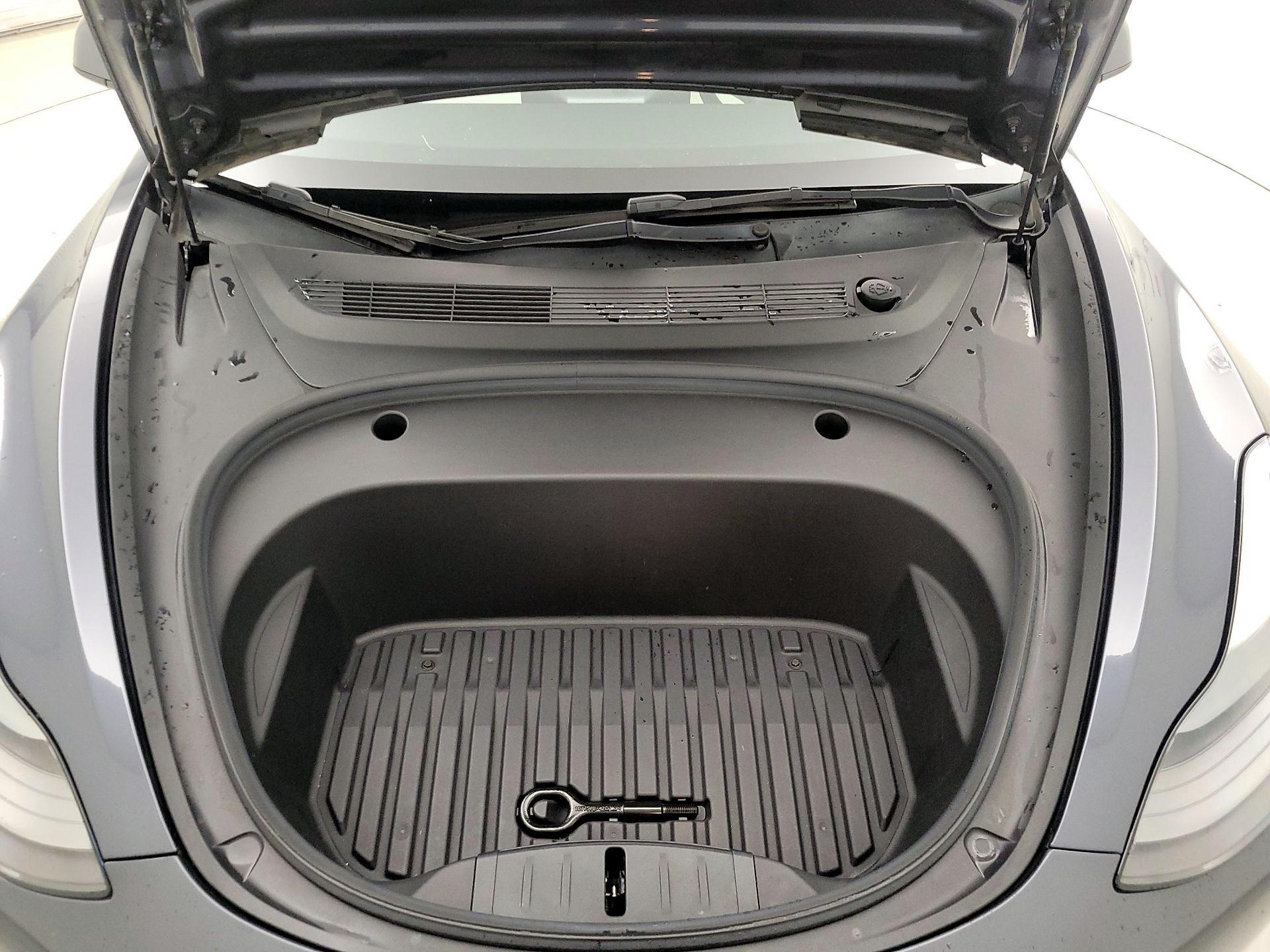 Thumbnail: 2022 Tesla Model 3 - 20