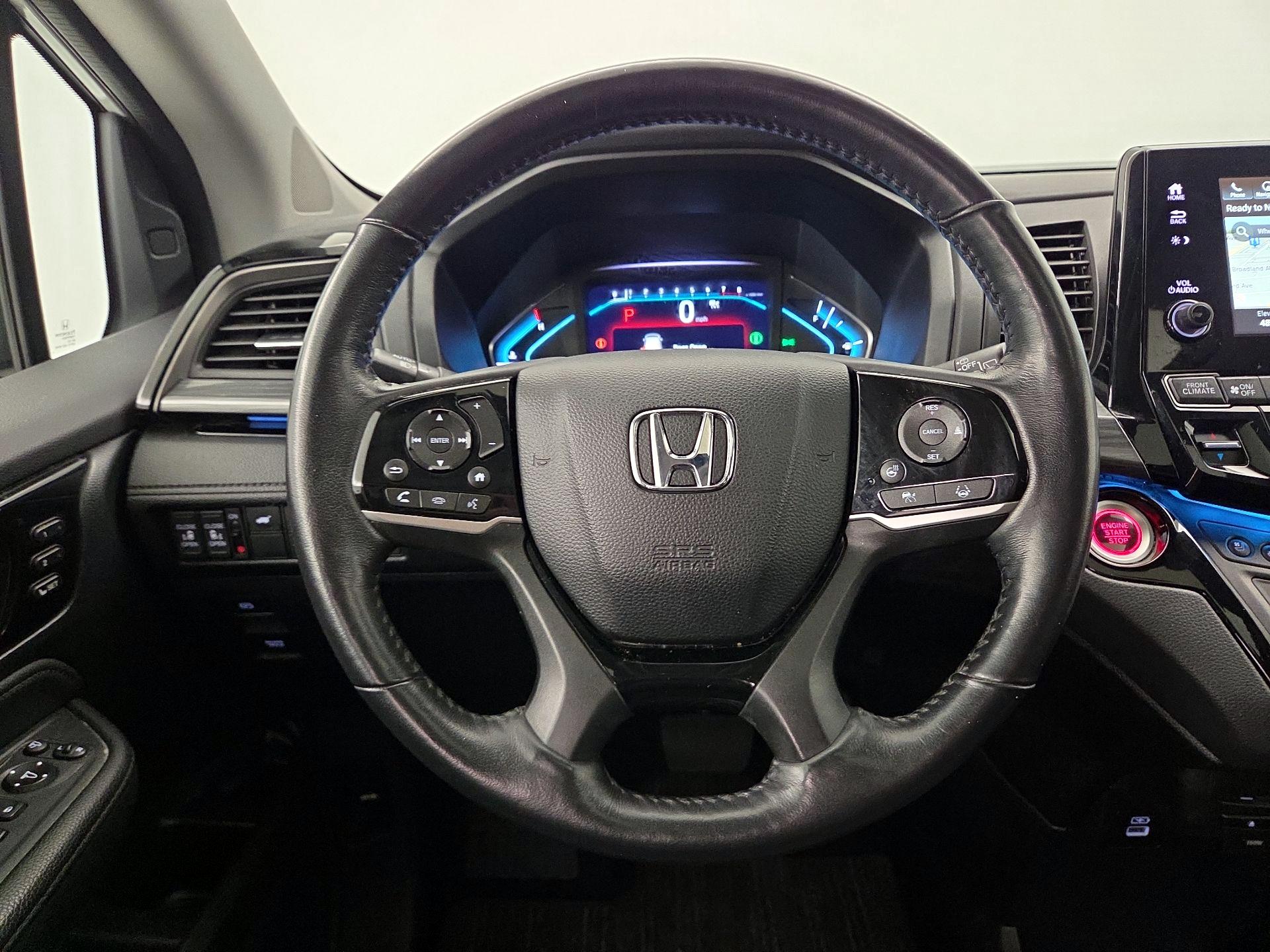 Thumbnail: 2023 Honda Odyssey - 10