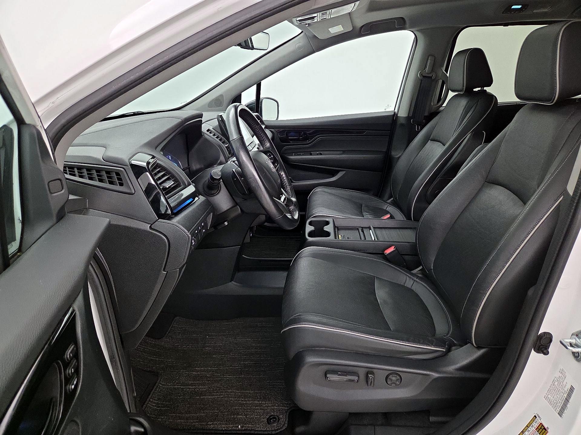 Thumbnail: 2023 Honda Odyssey - 11