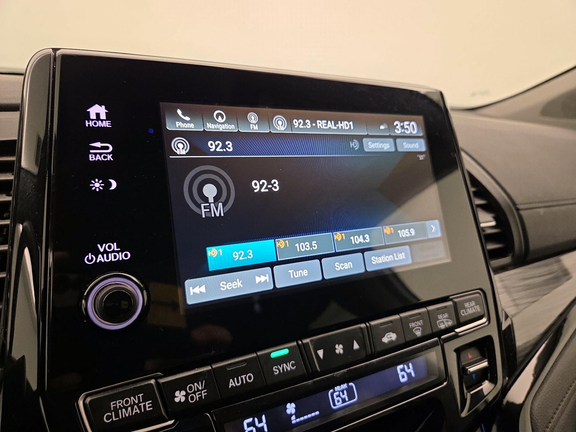 Thumbnail: 2023 Honda Odyssey - 16