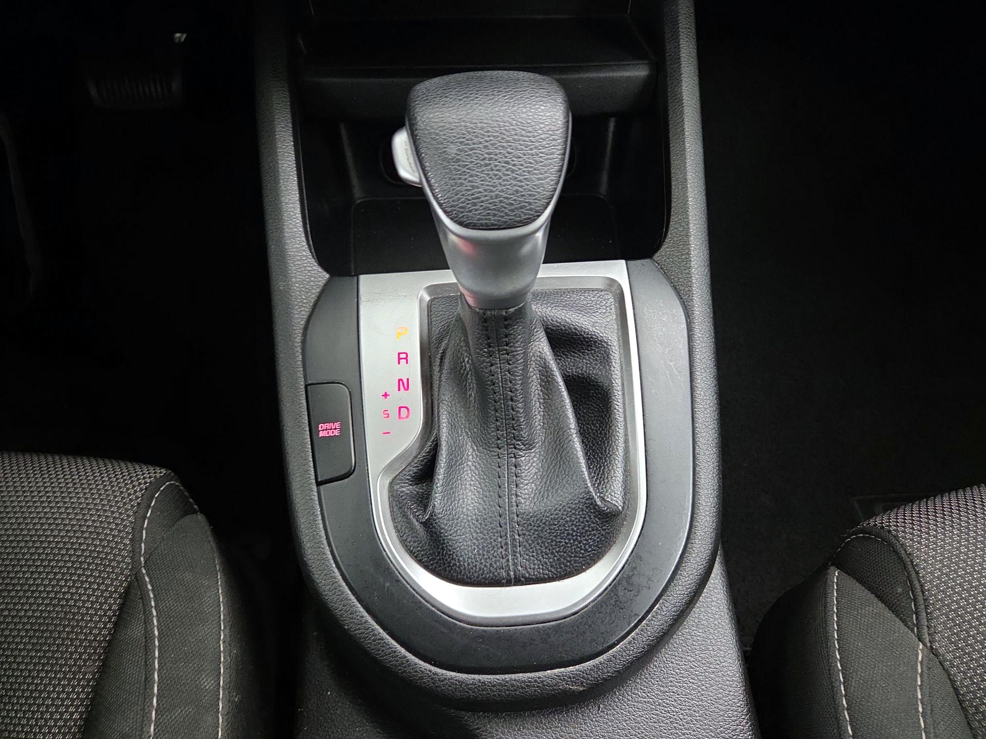 Thumbnail: 2022 Kia Forte - 17