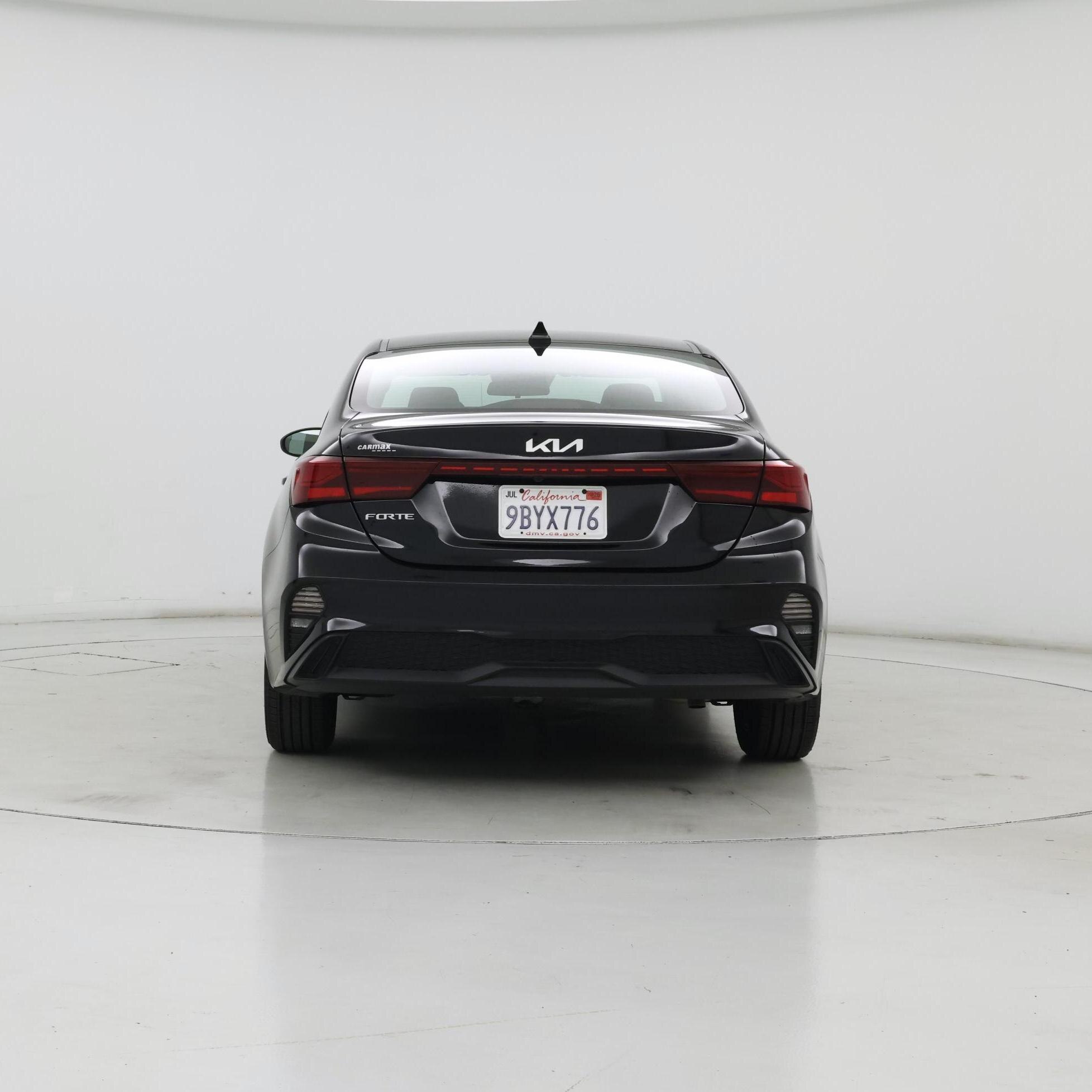 Thumbnail: 2022 Kia Forte - 6