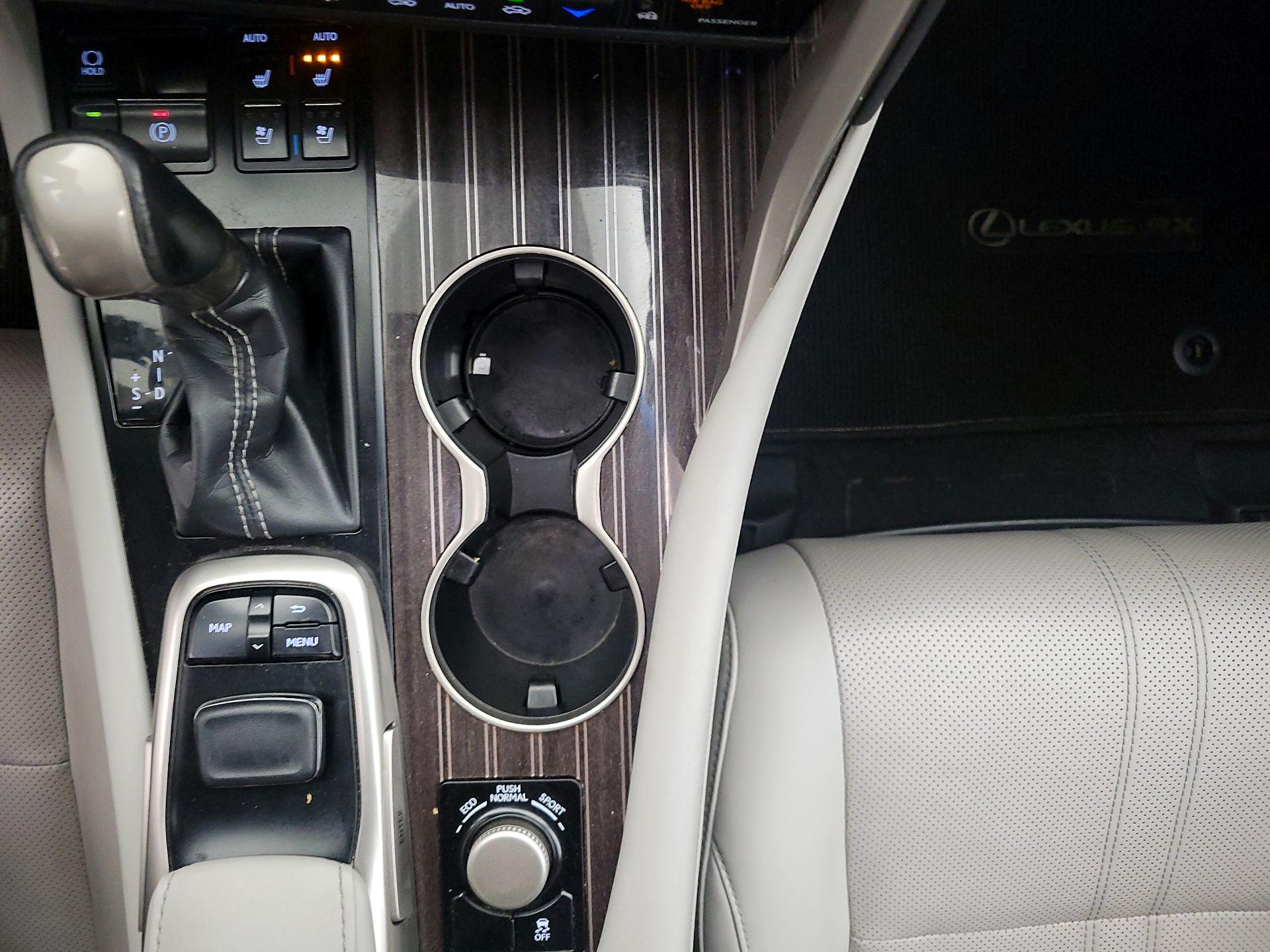 Thumbnail: 2019 Lexus RX - 17