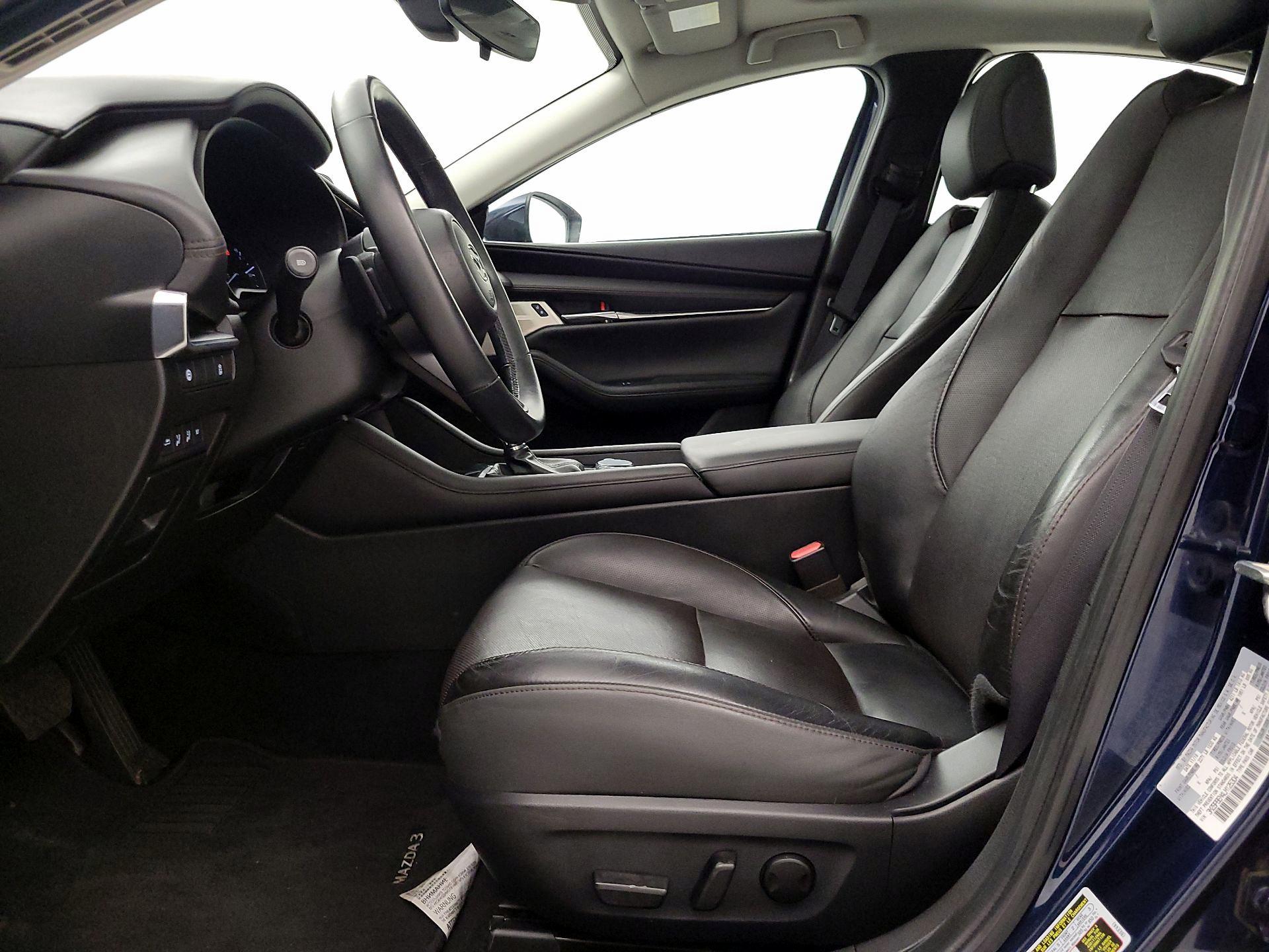 Thumbnail: 2020 Mazda Mazda3 - 11