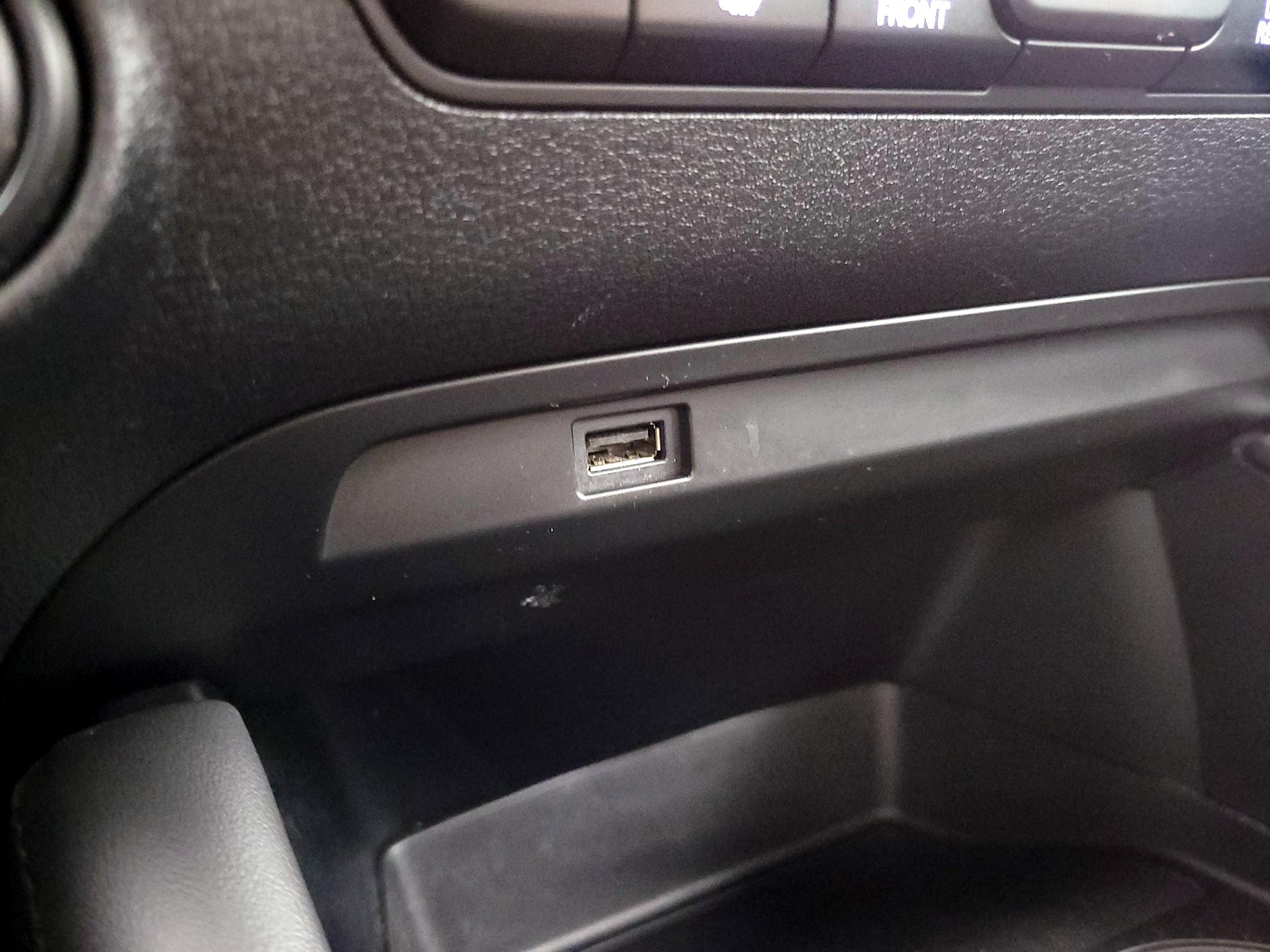 Thumbnail: 2020 Mazda Mazda3 - 19