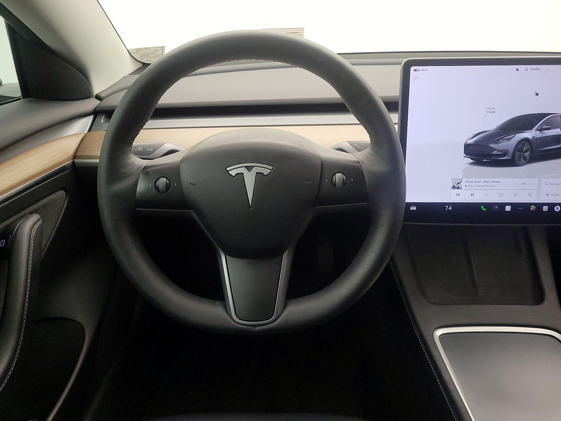 Thumbnail: 2023 Tesla Model 3 - 10