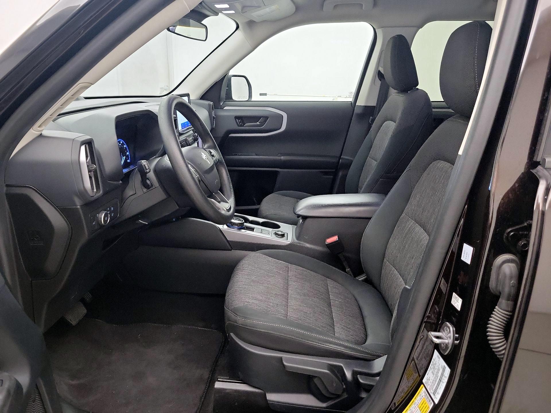 Thumbnail: 2021 Ford Bronco Sport - 11