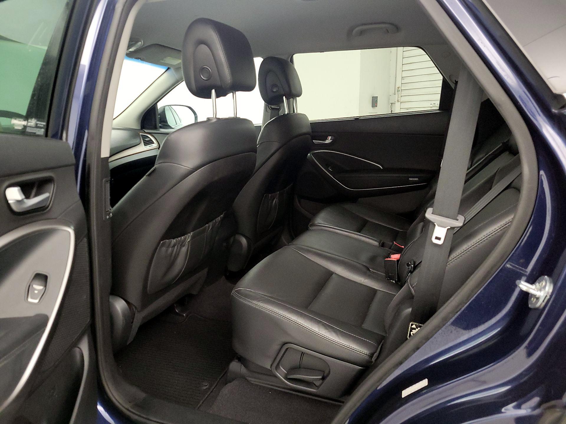 Thumbnail: 2017 Hyundai Santa Fe - 17