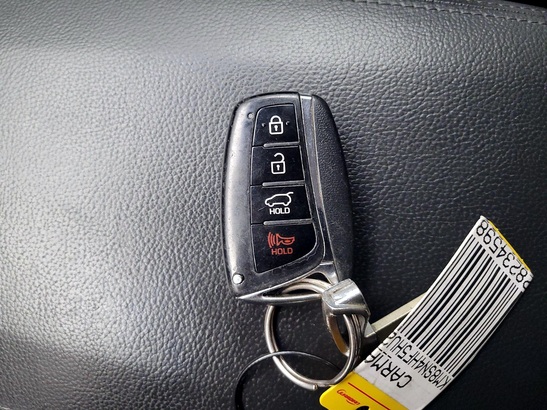 Thumbnail: 2017 Hyundai Santa Fe - 20