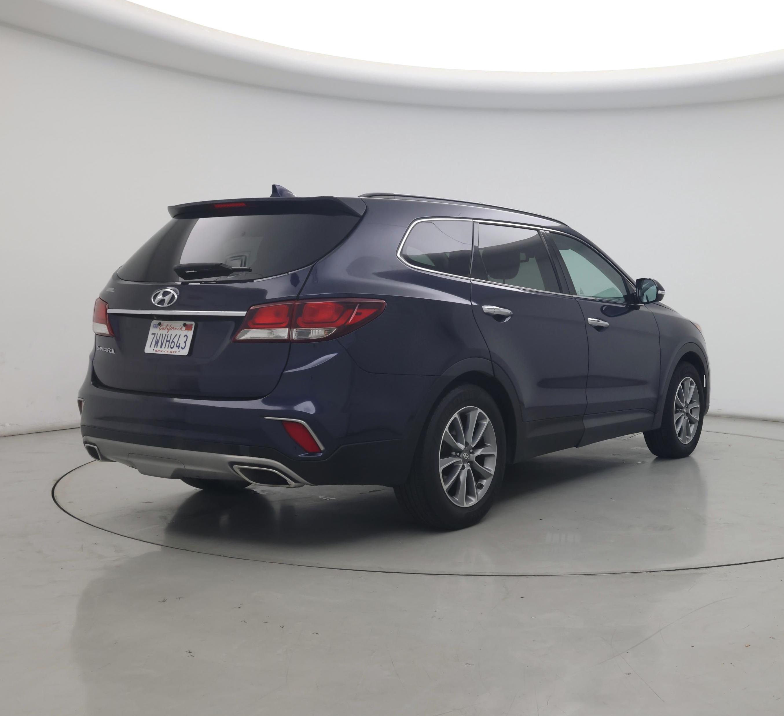 Thumbnail: 2017 Hyundai Santa Fe - 8