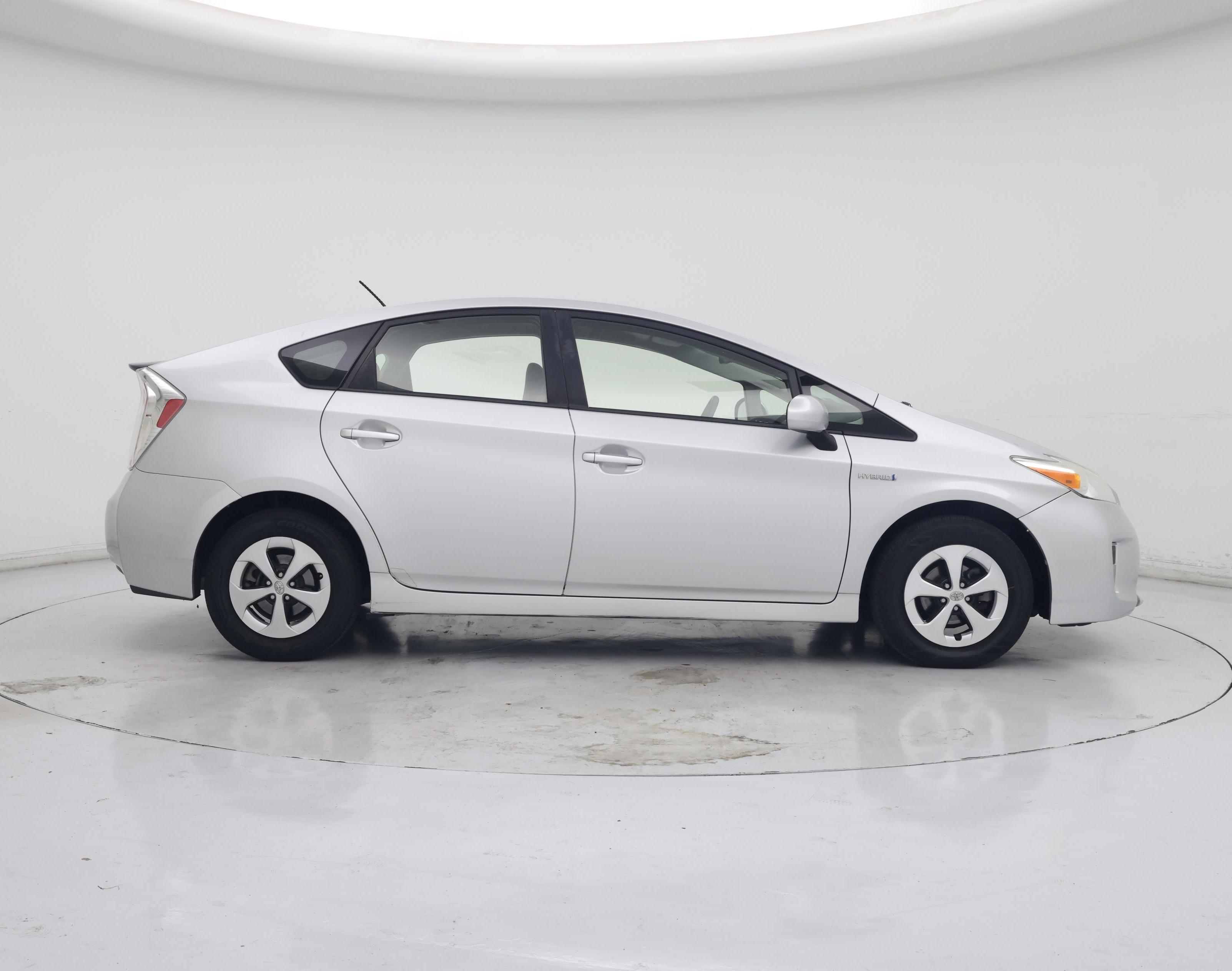 Thumbnail: 2015 Toyota Prius - 7