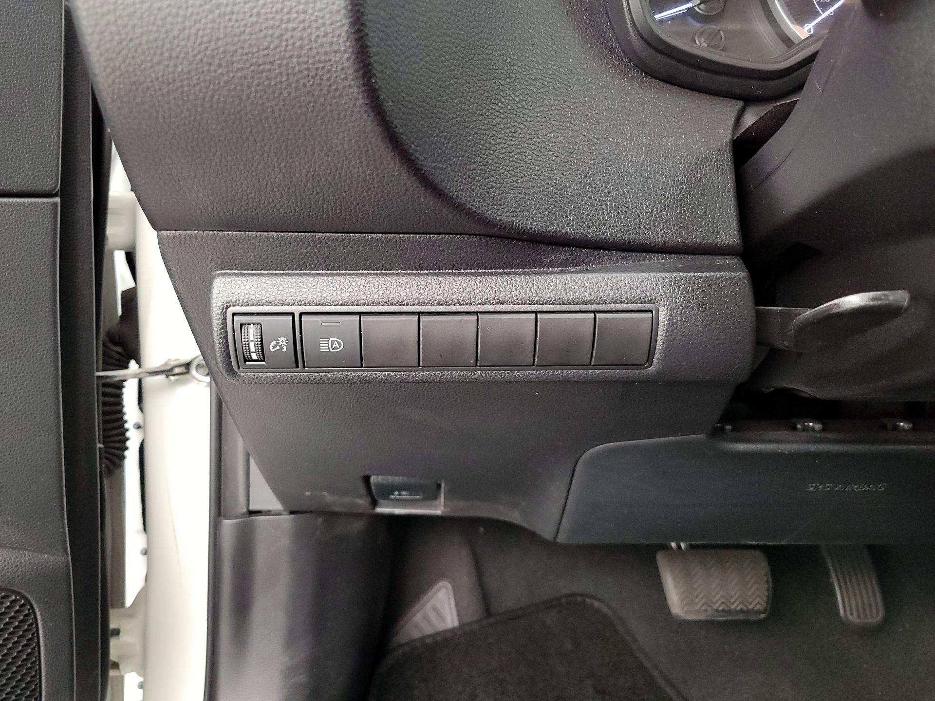 Thumbnail: 2020 Toyota Corolla - 13