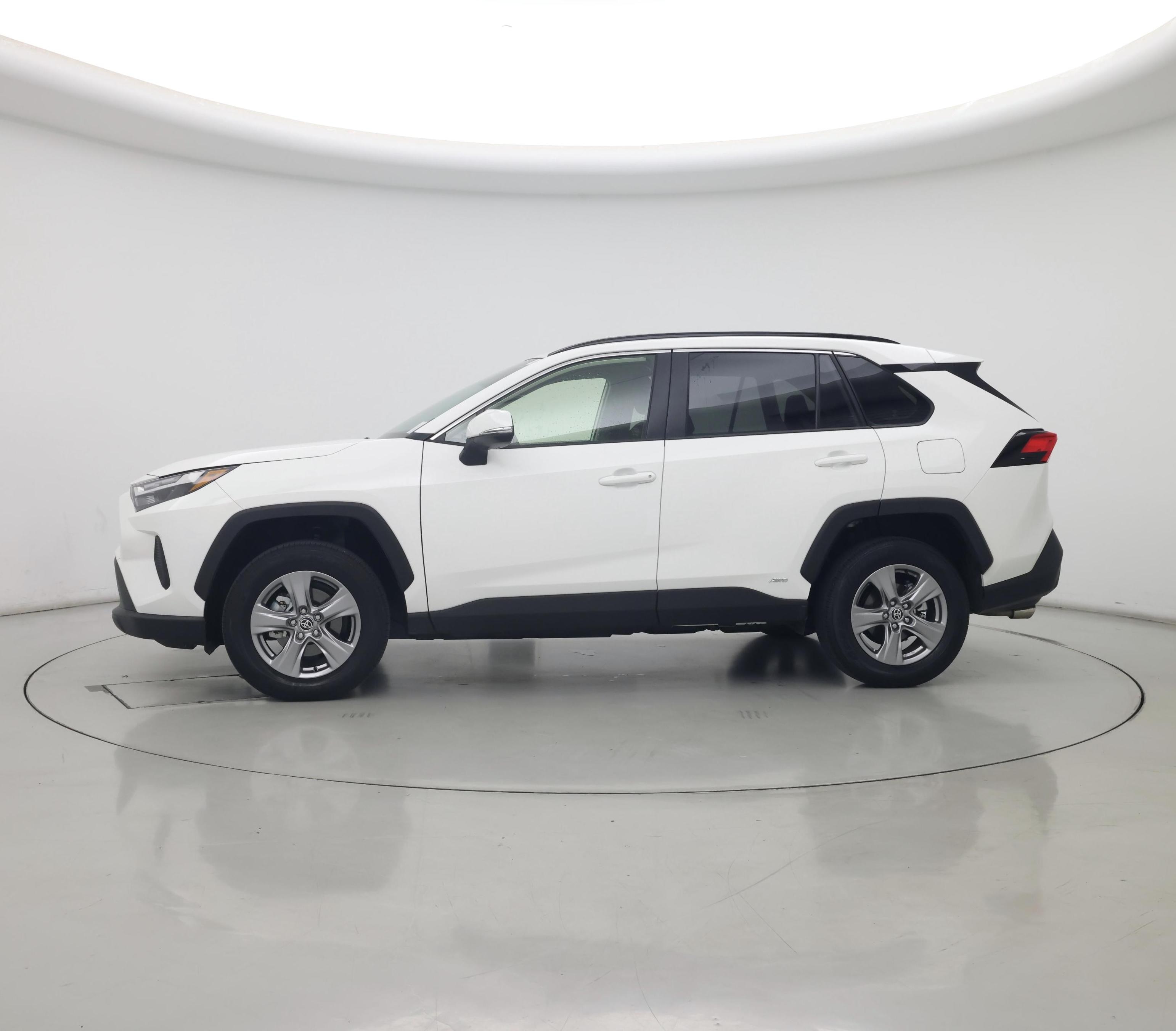 Thumbnail: 2025 Toyota RAV4 - 3